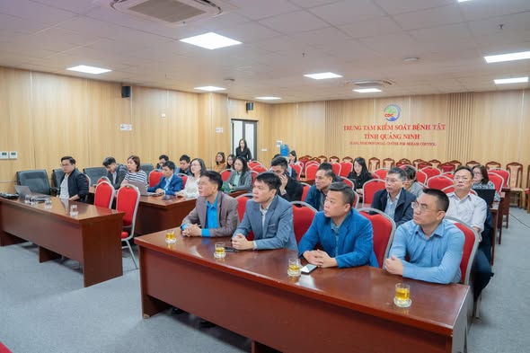 QUẢNG NINH THAM DỰ HỘI THẢO TRỰC TUYẾN PHỔ BIẾN LUẬT PHÒNG BỆNH VÀ LẤY Ý KIẾN DỰ THẢO VĂN BẢN HƯỚNG DẪN