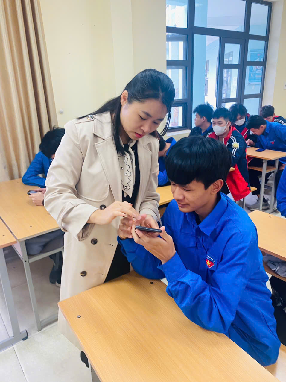 anh tin bai