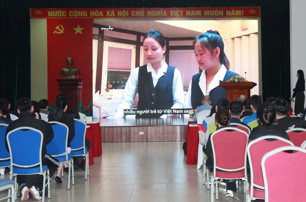 anh tin bai