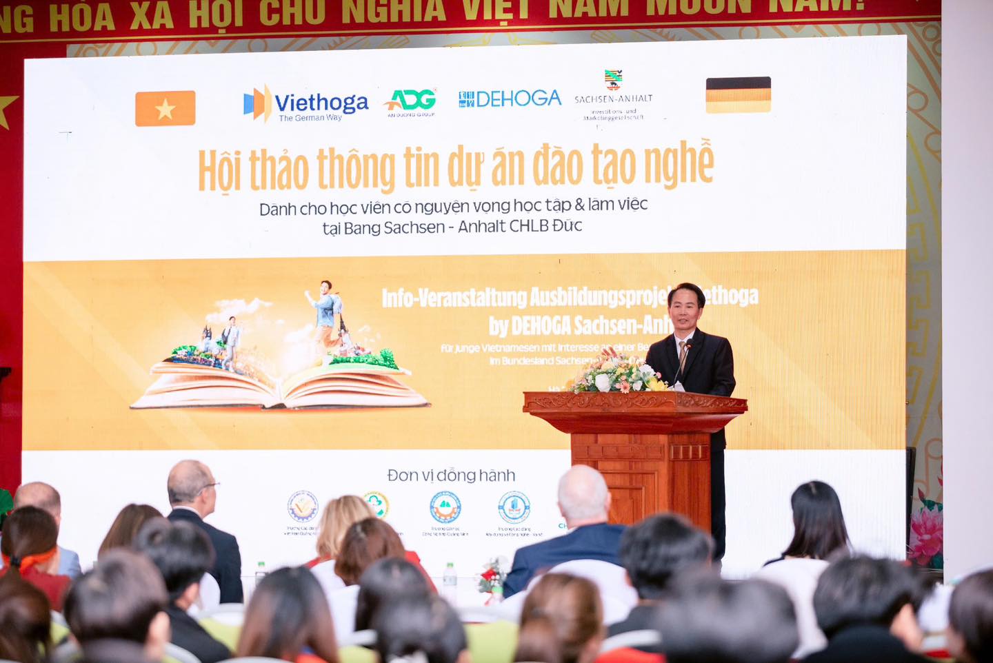 anh tin bai