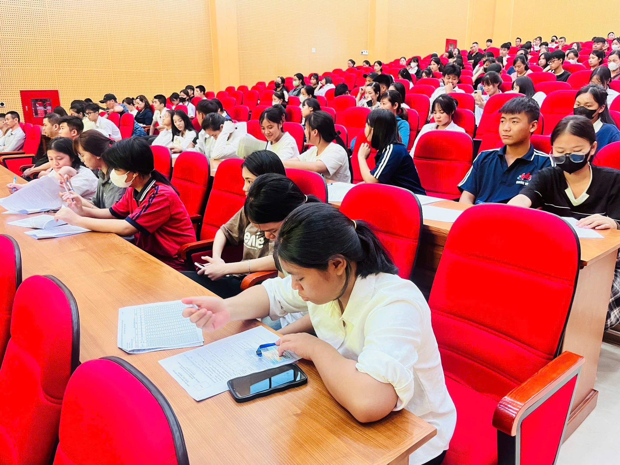 BUỔI NHẬP HỌC TRUNG CẤP – ĐỢT 1 NĂM 2025 TẠI TRƯỜNG CAO ĐẲNG VIỆT – HÀN QUẢNG NINH
