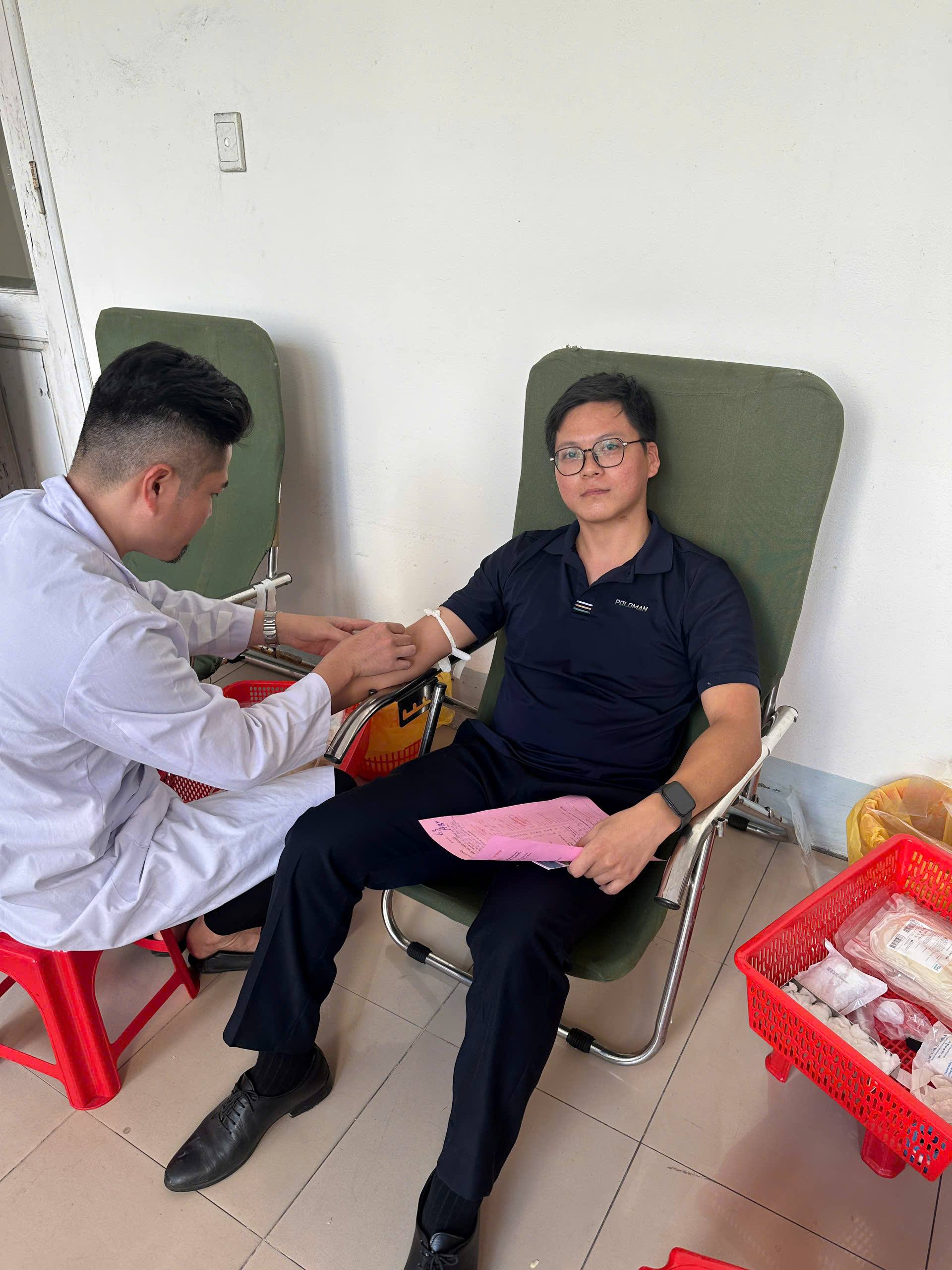 Đoàn thanh niên Trung tâm Kiểm dịch Y tế quốc tế Quảng Ninh đã tham gia chương trình Ngày hội “Khát vọng cống hiến – Lẽ sống thanh niên”; “Hiến máu tình nguyện” đợt 2 năm 2024