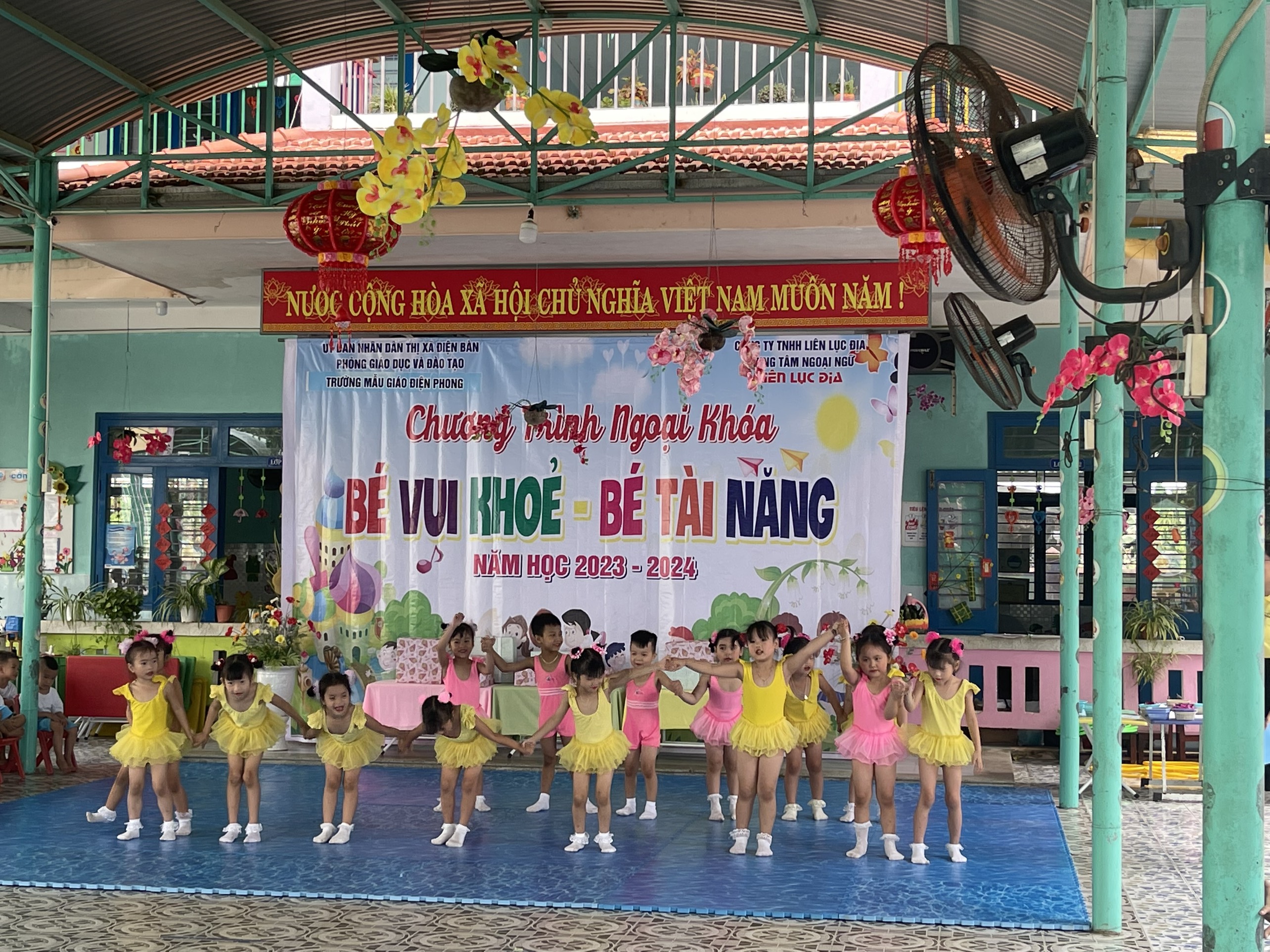 anh tin bai
