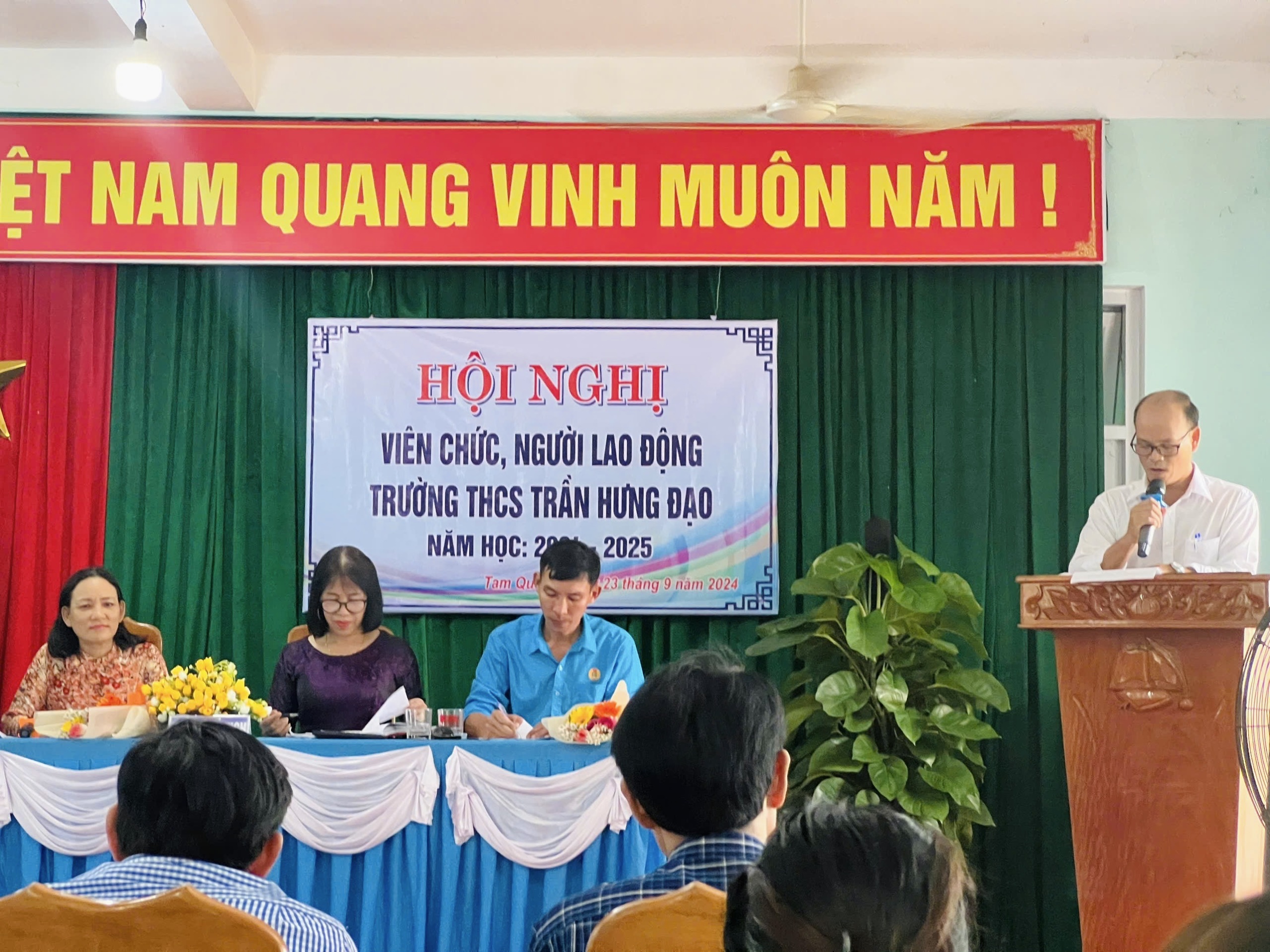 anh tin bai