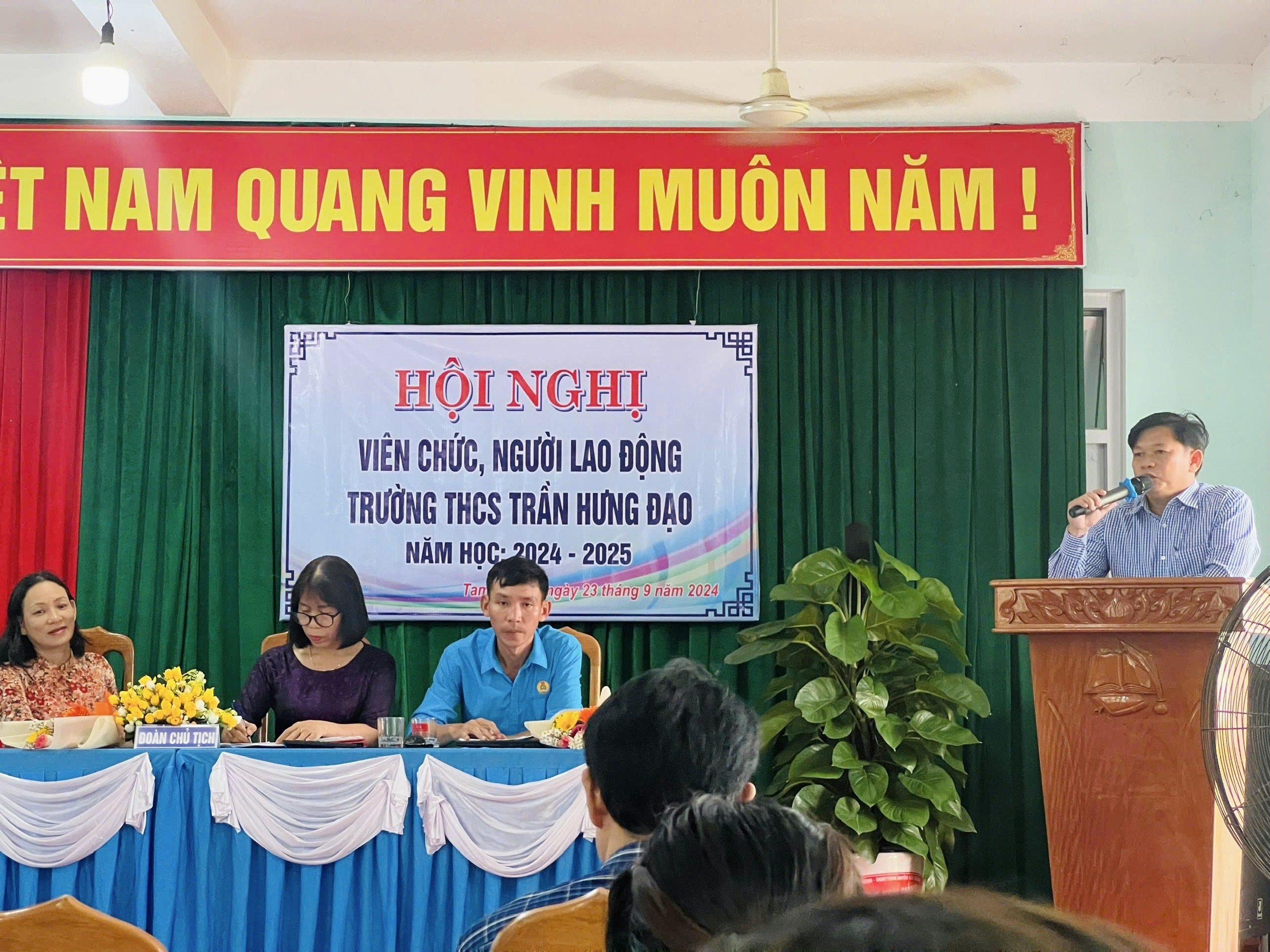 anh tin bai