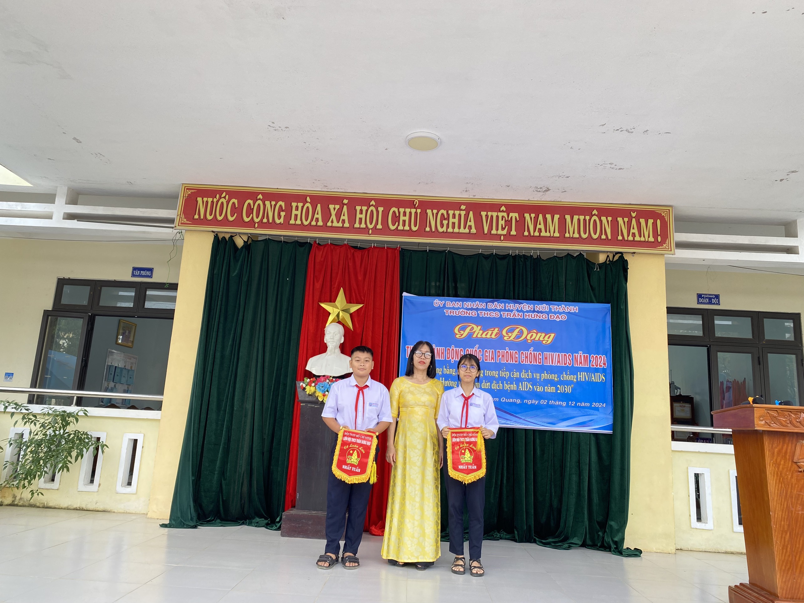 anh tin bai