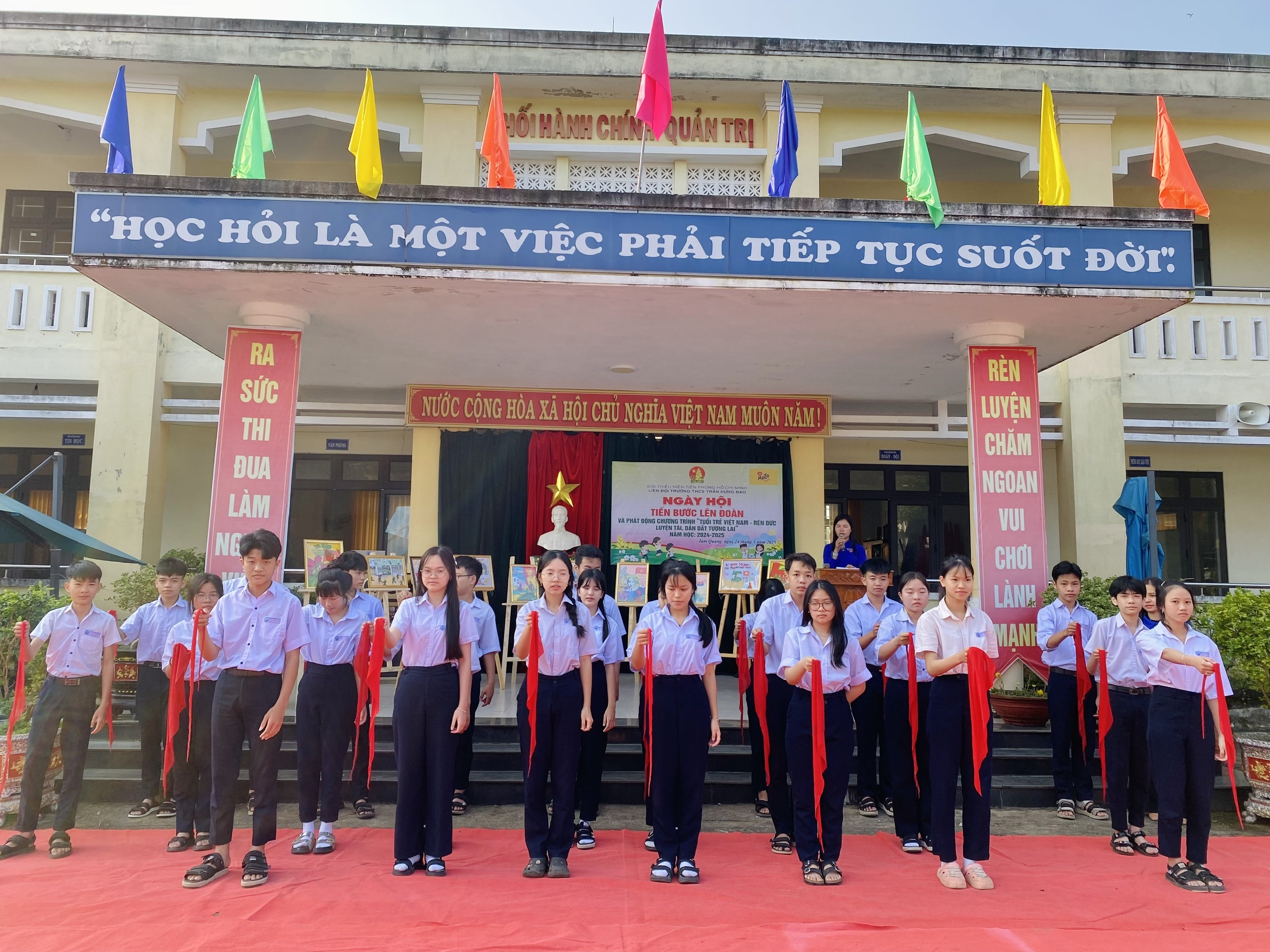 anh tin bai