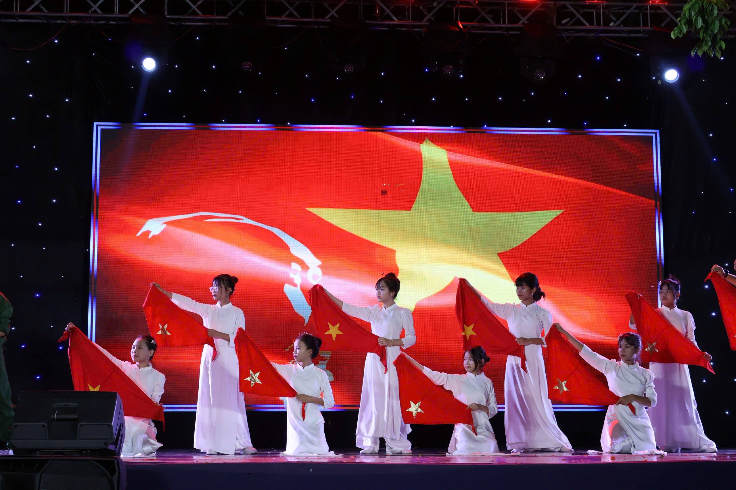 anh tin bai
