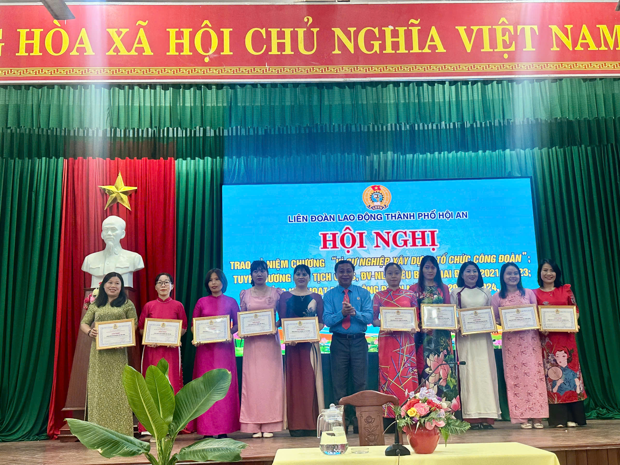 anh tin bai