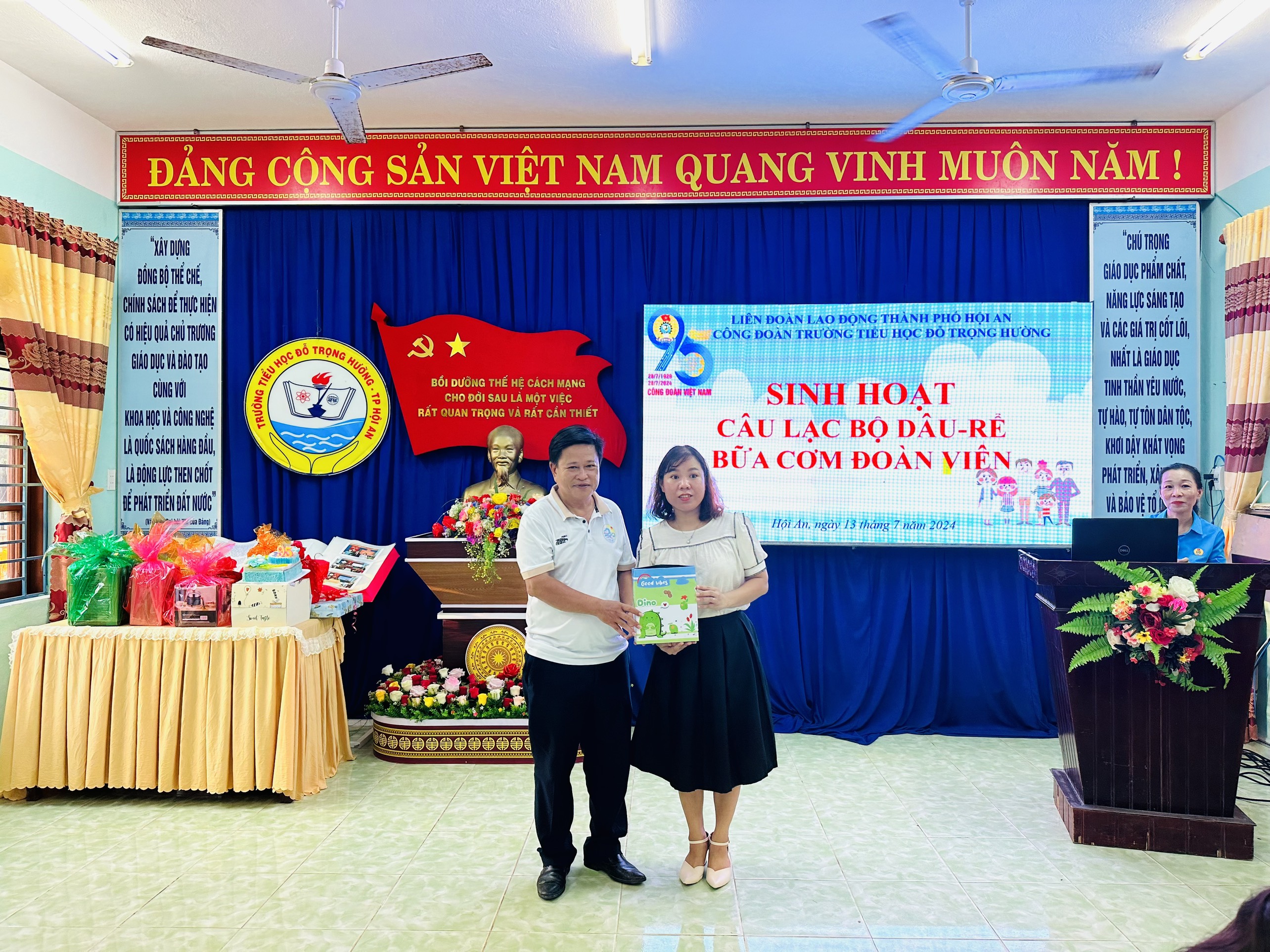 anh tin bai