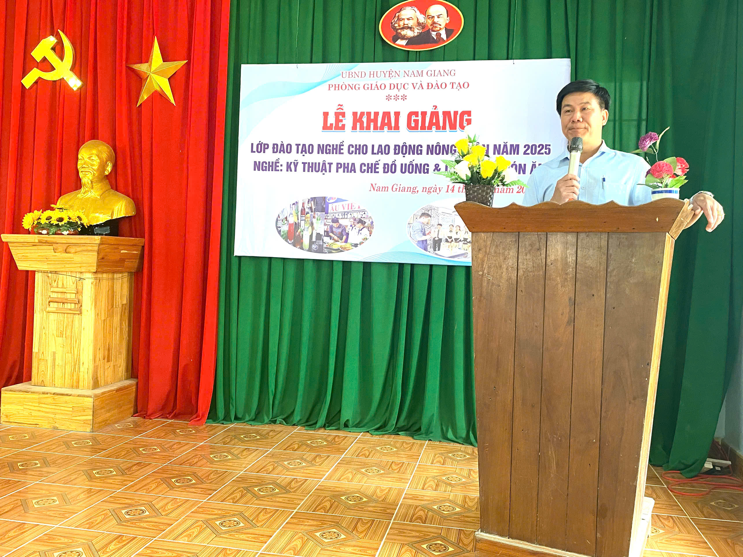 Hội viên Phụ Nữ Thị Trấn Thạnh Mỹ tích cực tham gia lớp đào tạo nghề cho lao động nông thôn năm 2025