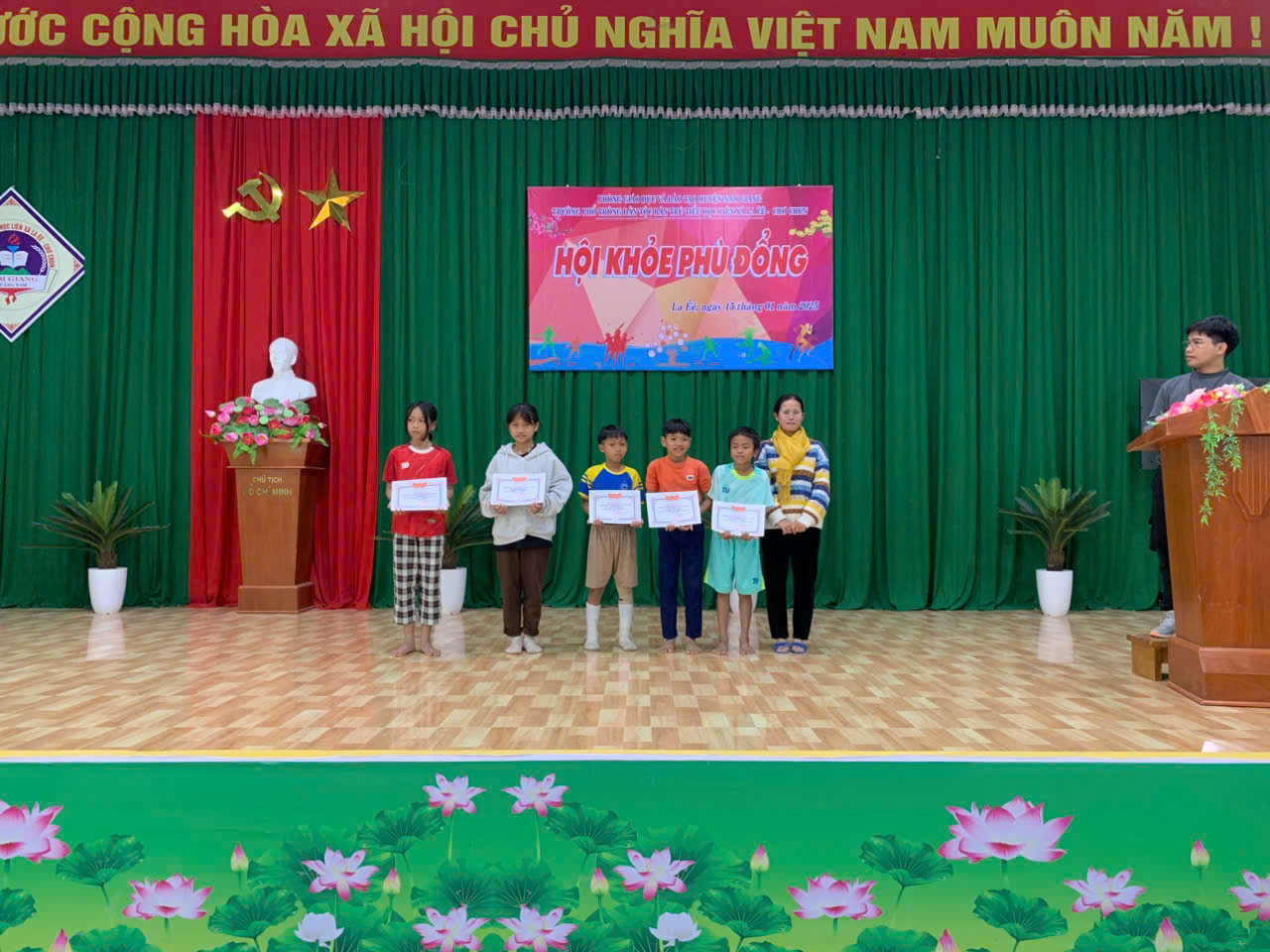 anh tin bai
