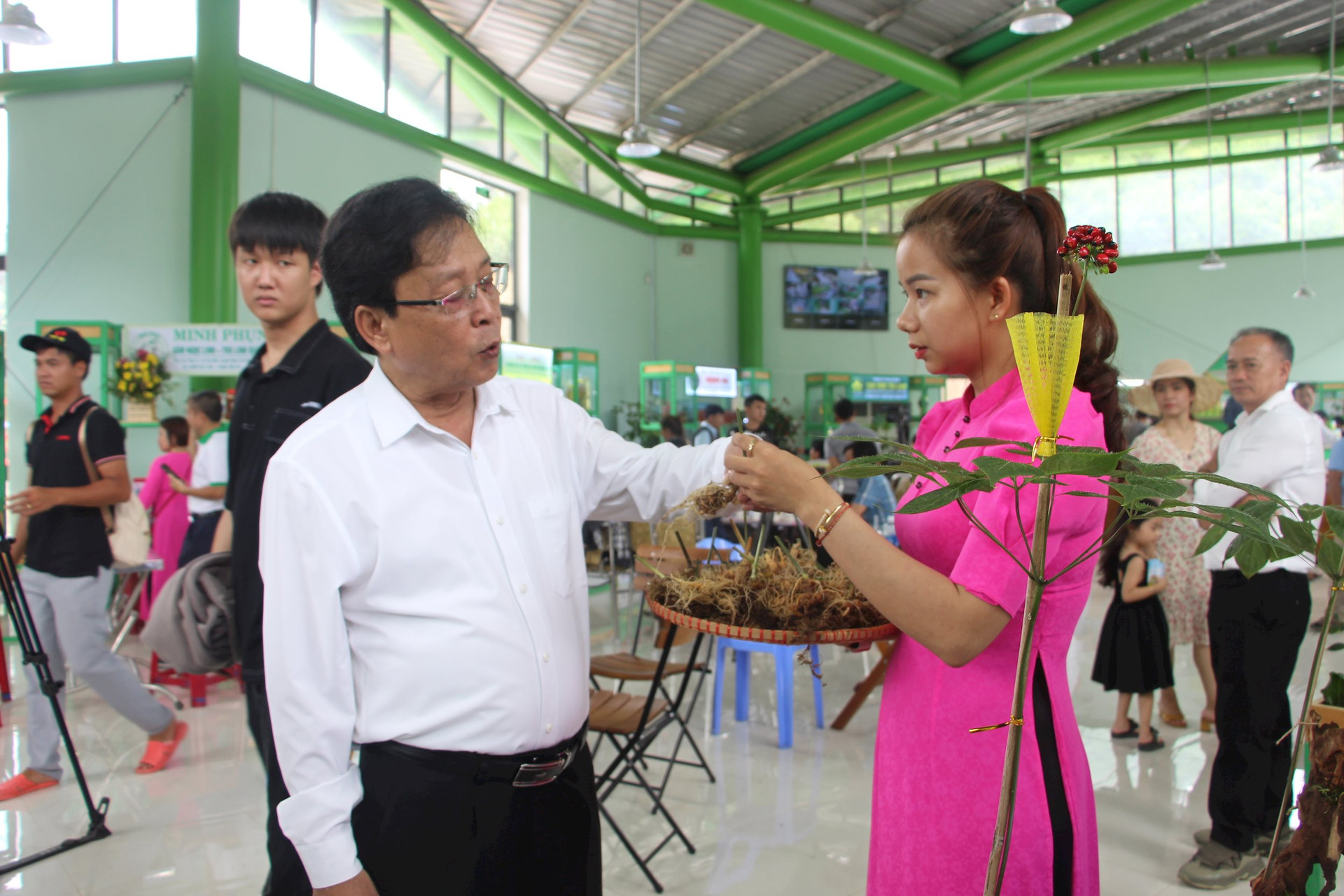 anh tin bai