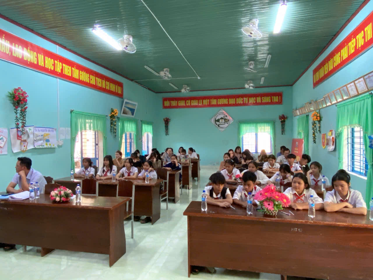 anh tin bai