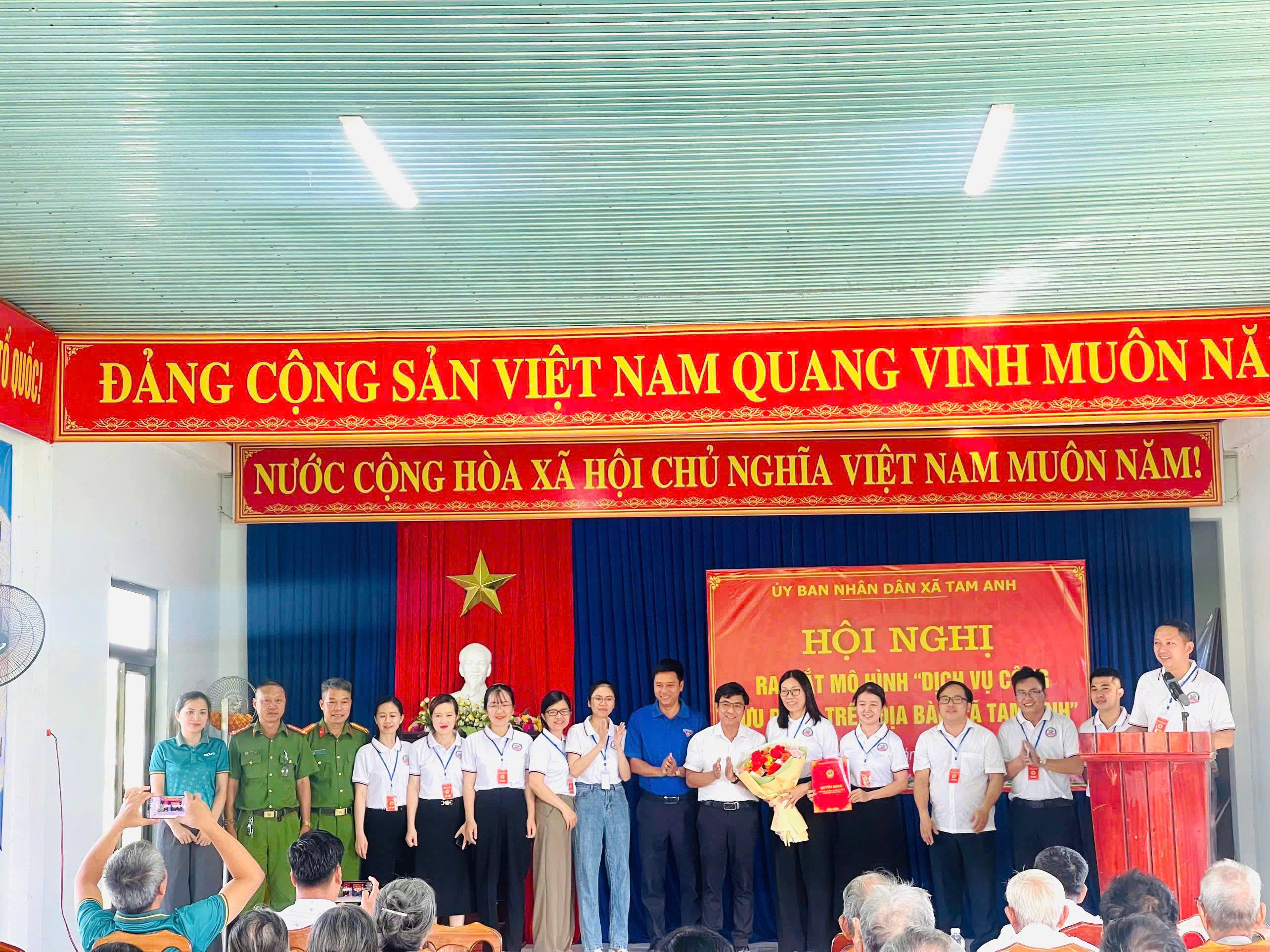XÃ TAM ANH – TP. ĐÀ NẴNG KÍCH HOẠT MÔ HÌNH “DỊCH VỤ CÔNG LƯU ĐỘNG TRÊN ĐỊA BÀN XÃ TAM ANH”