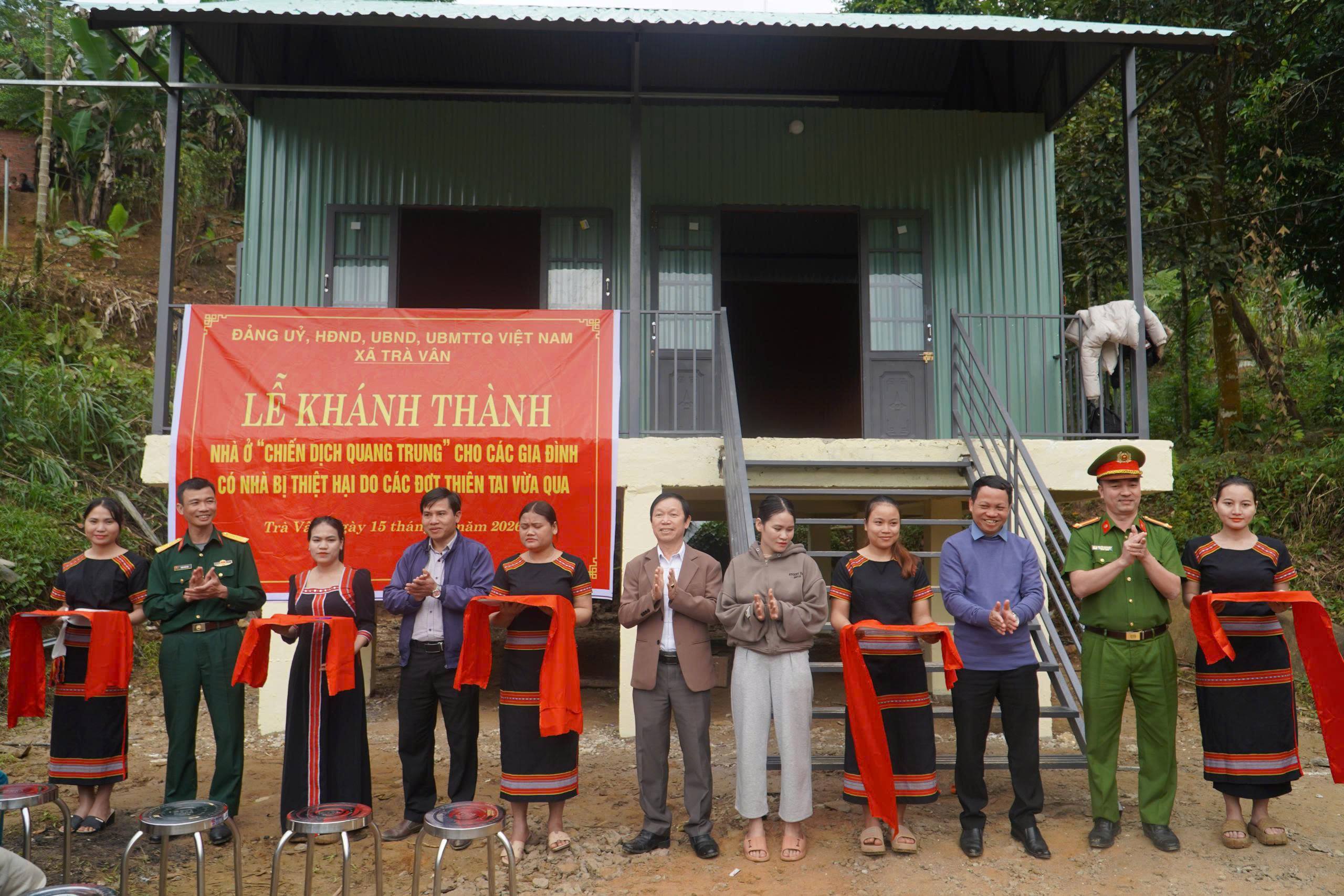 LỄ KHÁNH THÀNH NHÀ Ở “CHIẾN DỊCH QUANG TRUNG” TẠI XÃ TRÀ VÂN