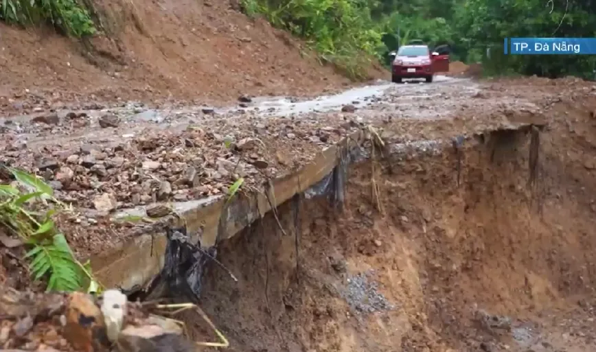 Trà Leng oằn mình trong lũ chồng lũ, hơn 200 hộ dân bị cô lập