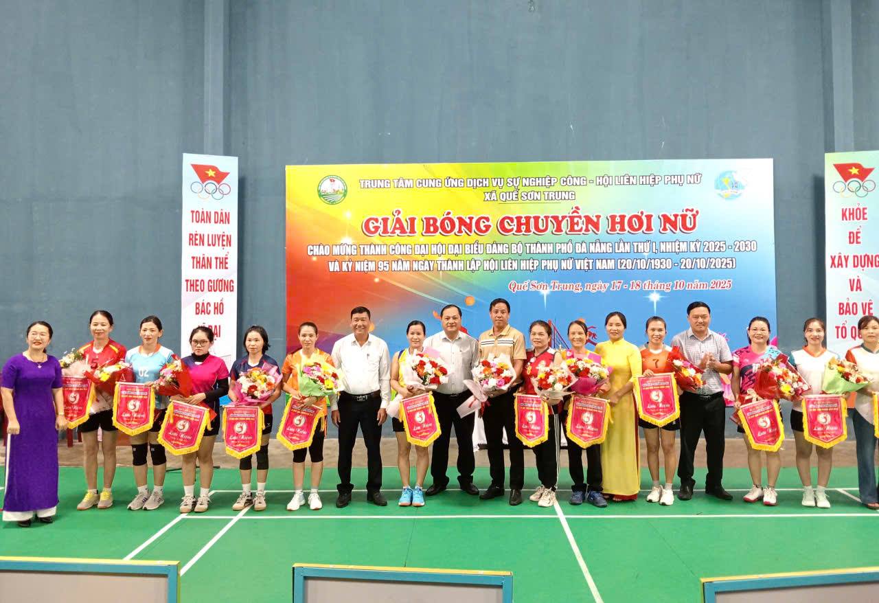 Xã Quế Sơn Trung tổ chức Giải Bóng chuyền hơi nữ năm 2025