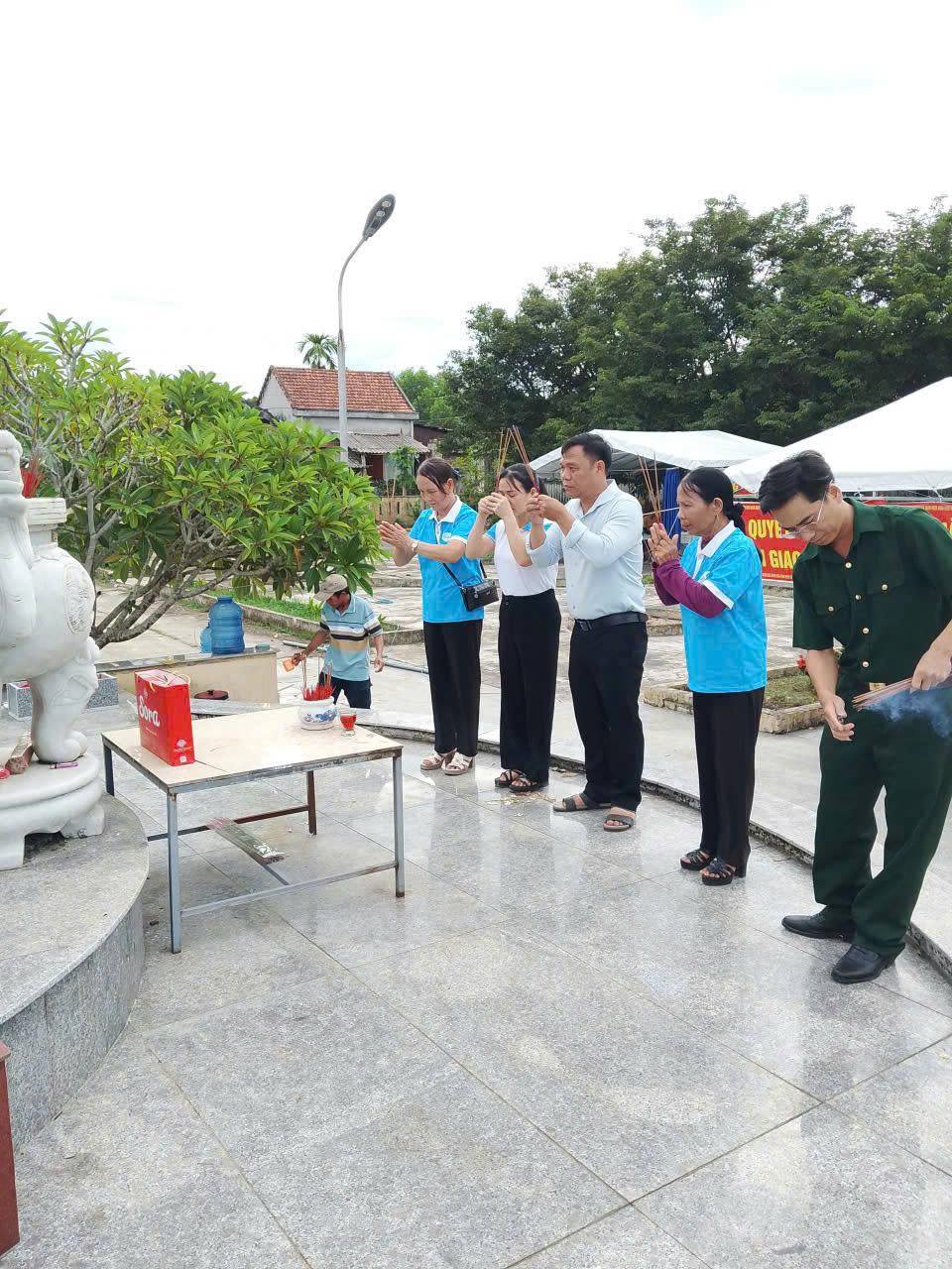 Hội Cựu Chiến binh xã Quế Sơn Trung tích cực tham gia Lễ Dâng hương và thực hiện Chiến dịch lấy mẫu hài cốt Liệt Sỹ!