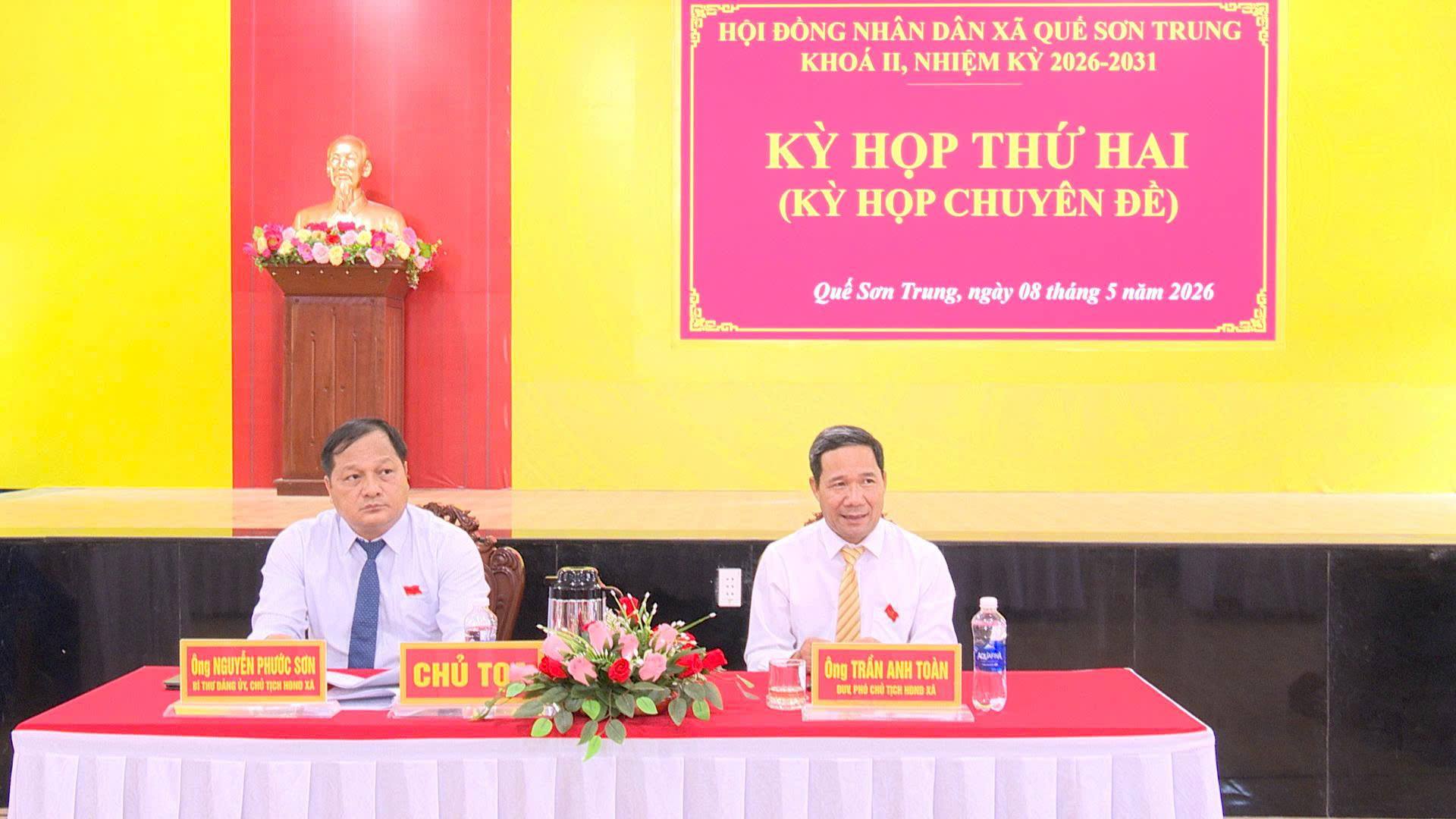 Hội đồng nhân dân xã Quế Sơn Trung tổ chức Kỳ họp thứ tư, HĐND xã khóa II.