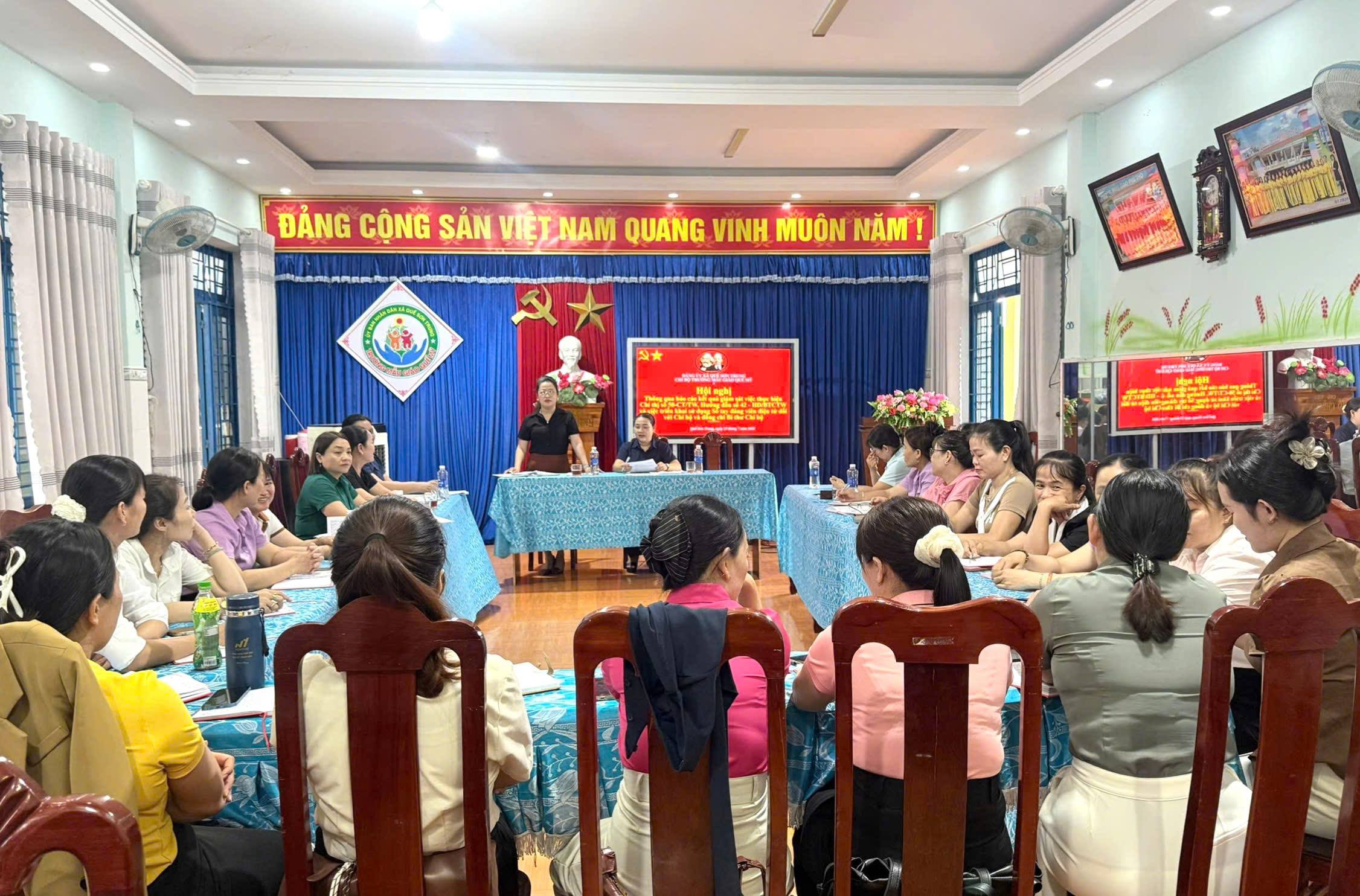 ĐỔI MỚI, NÂNG CAO NĂNG LỰC LÃNH ĐẠO CỦA ĐẢNG