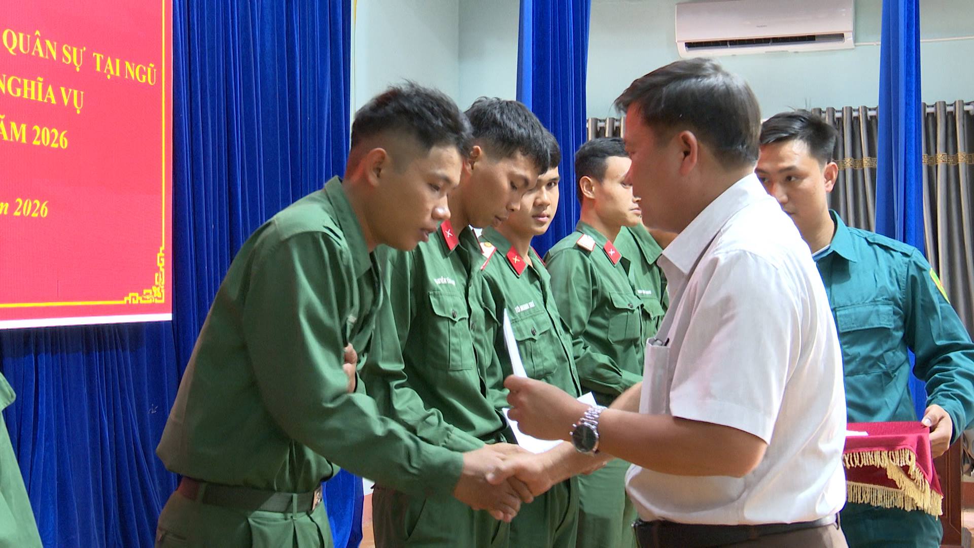 Quế Sơn Trung gặp mặt quân nhân xuất ngũ năm 2026.