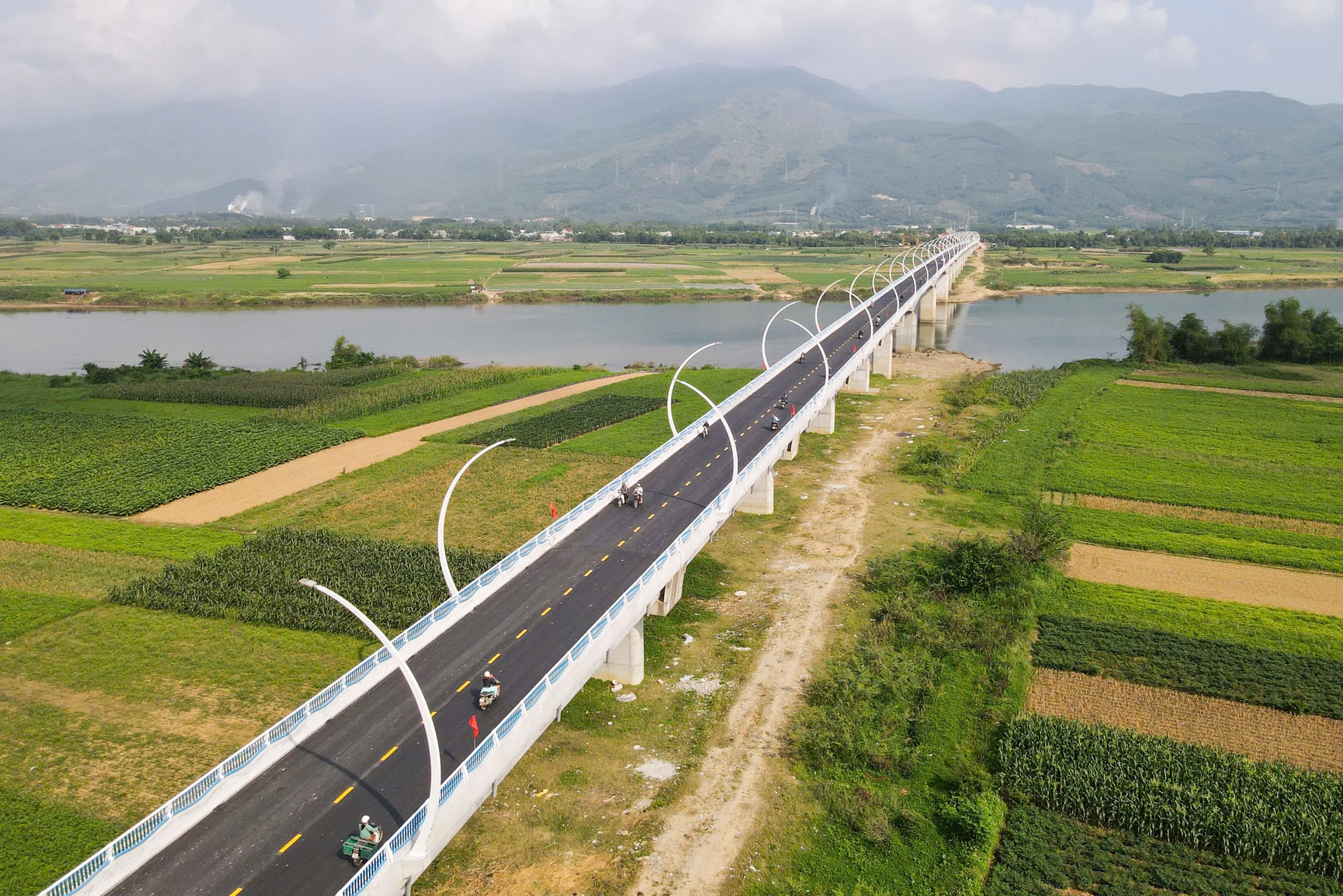 Cầu An Bình