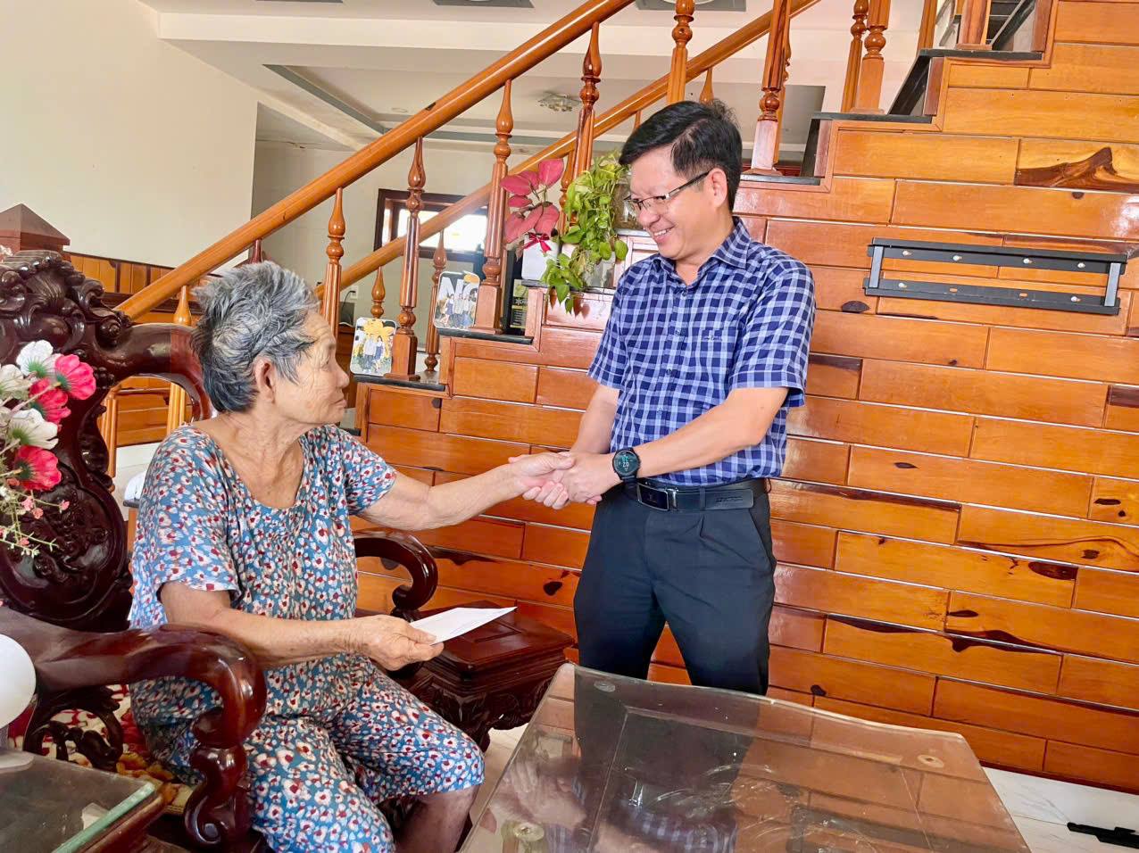 anh tin bai