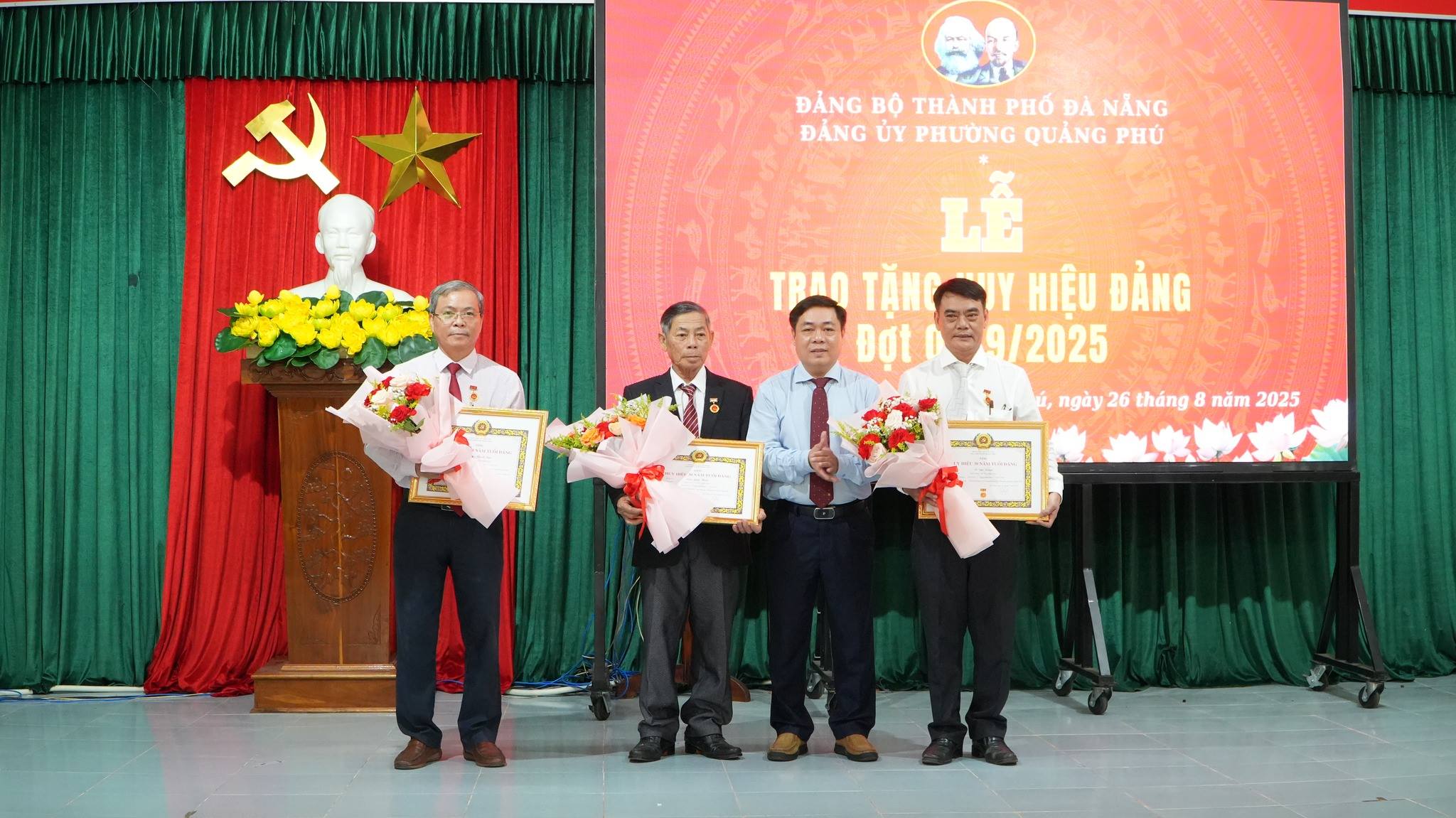 anh tin bai