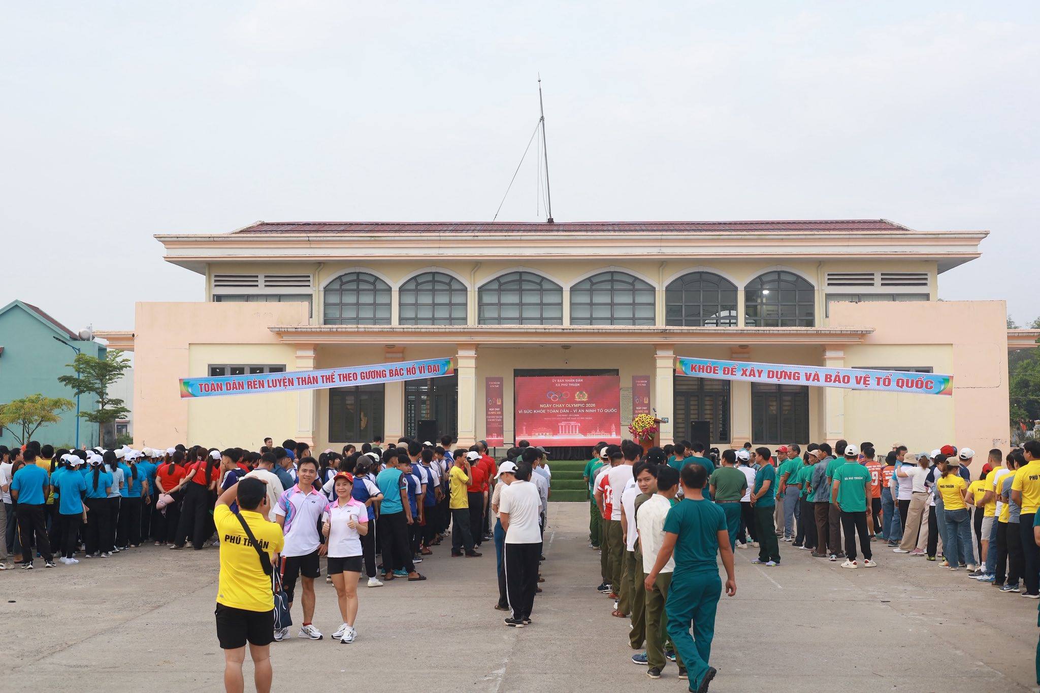 Sôi nổi Ngày chạy Olympic - Vì sức khoẻ toàn dân - Vì an ninh Tổ quốc năm 2026