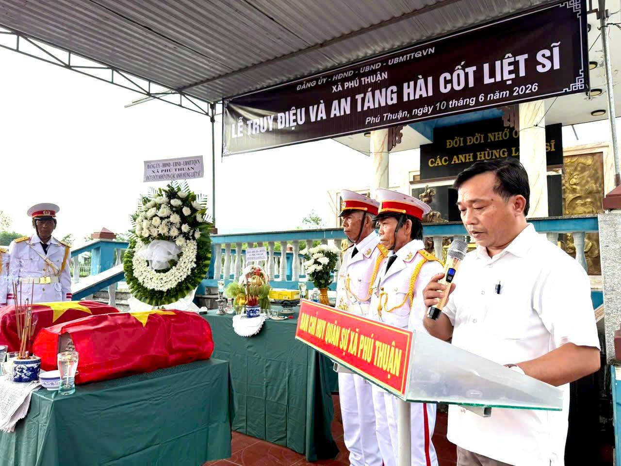 LỄ TRUY ĐIỆU VÀ AN TÁNG 02 HÀI CỐT LIỆT SĨ TẠI NGHĨA TRANG LIỆT SĨ ĐẠI CHÁNH - XÃ PHÚ THUẬN