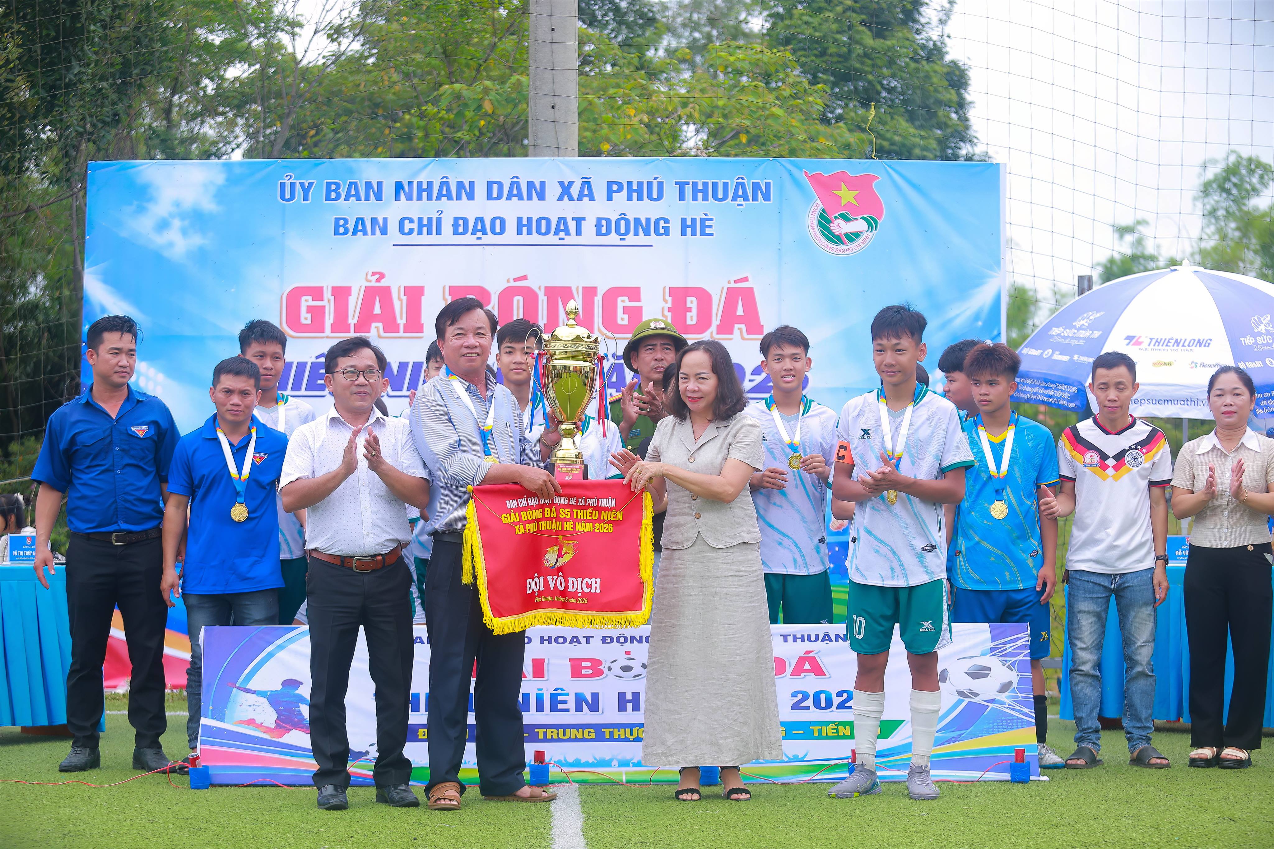 TỔNG KẾT VÀ TRAO THƯỞNG GIẢI BÓNG ĐÁ THIẾU NIÊN HÈ XÃ PHÚ THUẬN NĂM 2026