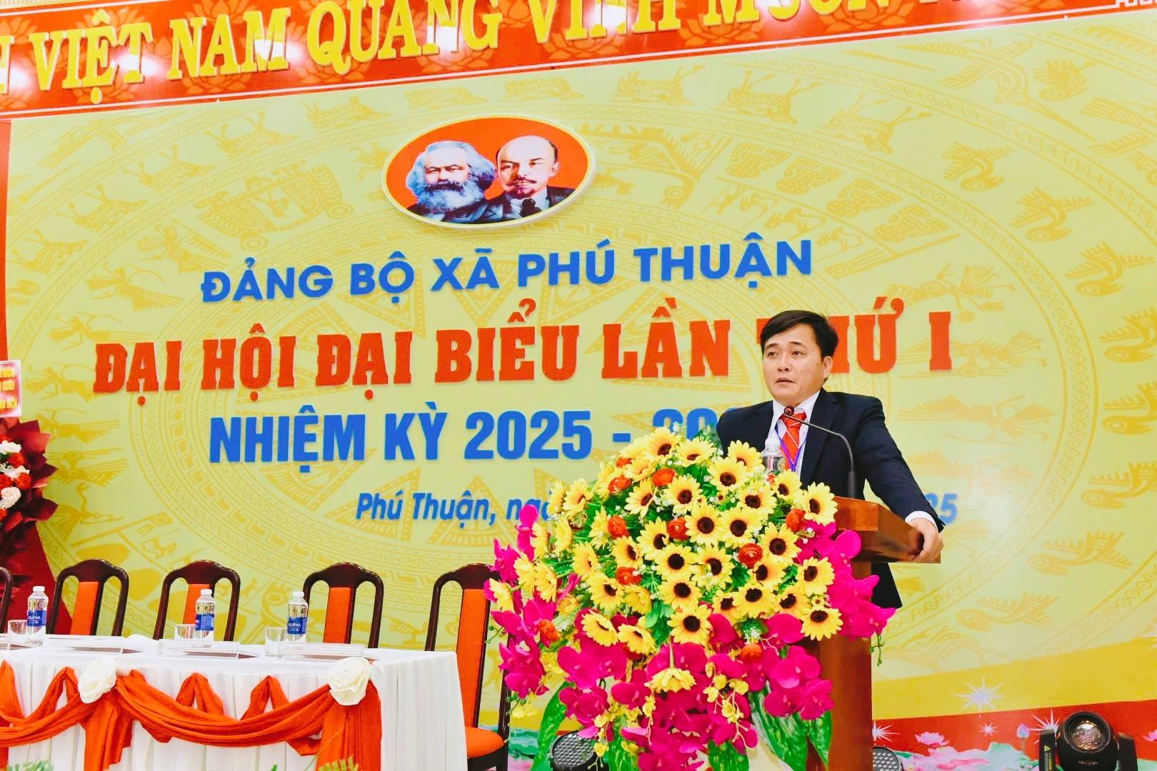 PHIÊN TRÙ BỊ ĐẠI HỘI ĐẠI BIỂU ĐẢNG BỘ XÃ PHÚ THUẬN LẦN THỨ I, NHIỆM KỲ 2025-2030