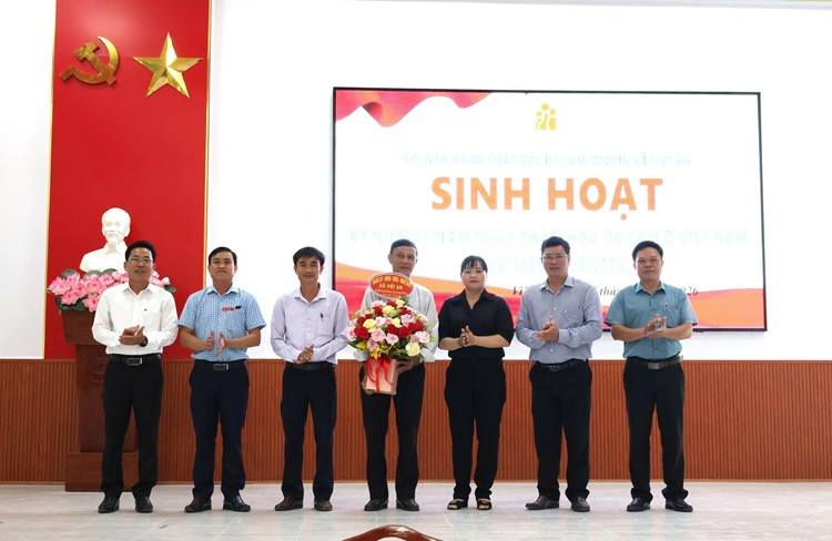 VIỆT AN SINH HOẠT KỶ NIỆM 65 NĂM NGÀY THẢM HỌA DA CAM Ở VIỆT NAM