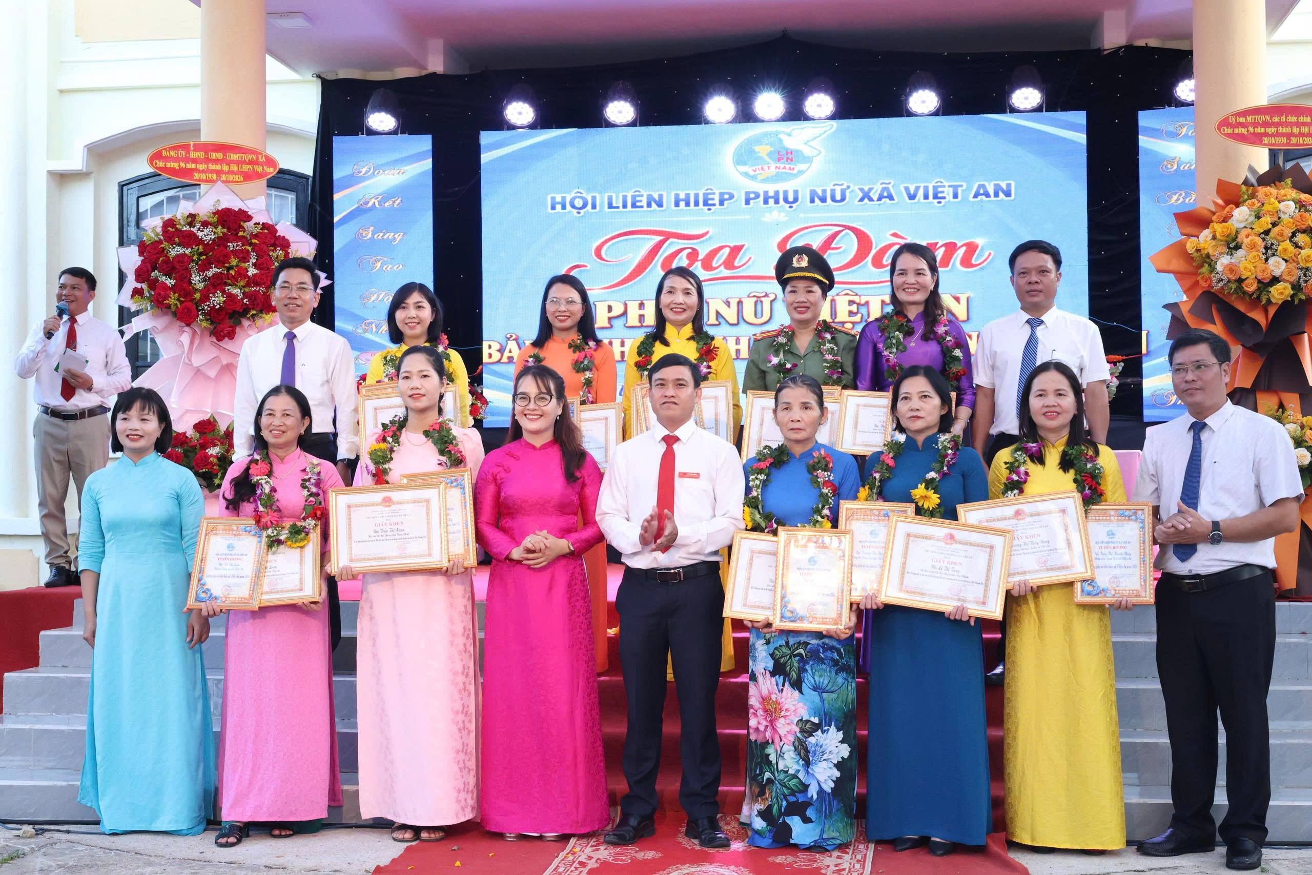 HỘI LHPN XÃ VIỆT AN TỌA ĐÀM “PHỤ NỮ VIỆT AN – BẢN LĨNH VÀ KHÁT VỌNG CỐNG HIẾN”, TUYÊN DƯƠNG PHỤ NỮ TIÊU BIỂU NĂM 2026