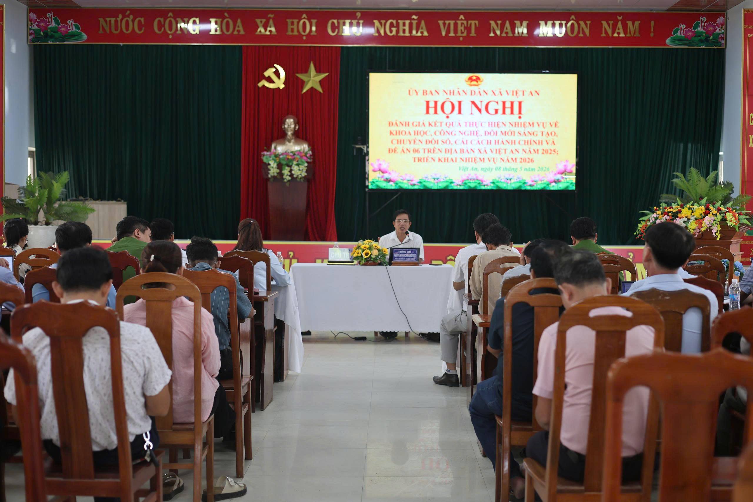 VIỆT AN TỔ CHỨC HỘI NGHỊ ĐÁNH GIÁ KẾT QUẢ THỰC HIỆN NHIỆM VỤ VỀ KHOA HỌC, CÔNG NGHỆ, ĐỔI MỚI SÁNG TẠO, CHUYỂN ĐỔI SỐ, CẢI CÁCH HÀNH CHÍNH VÀ ĐỀ ÁN 06 NĂM 2025; TRIỂN KHAI NHIỆM VỤ NĂM 2026