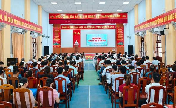 XÃ VIỆT AN TỔ CHỨC HỘI NGHỊ THÔNG TIN THỜI SỰ NĂM 2026