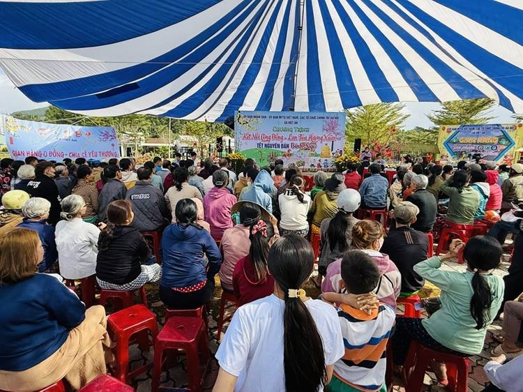 ỦY BAN MTTQ VIỆT NAM XÃ TỔ CHỨC CHƯƠNG TRÌNH “KẾT NỐI CỘNG ĐỒNG - LAN TỎA HƯƠNG XUÂN” NHÂN DỊP TẾT NGUYÊN ĐÁN BÍNH NGỌ 2026