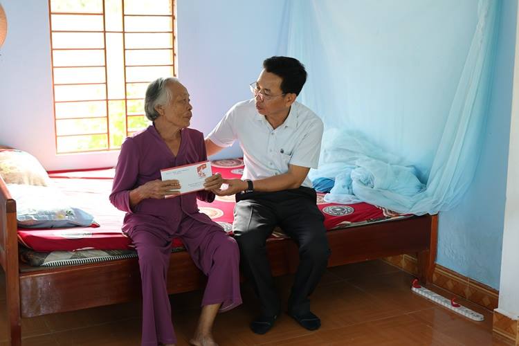 anh tin bai