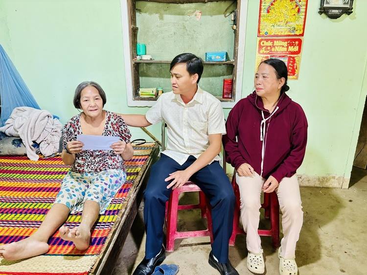 anh tin bai