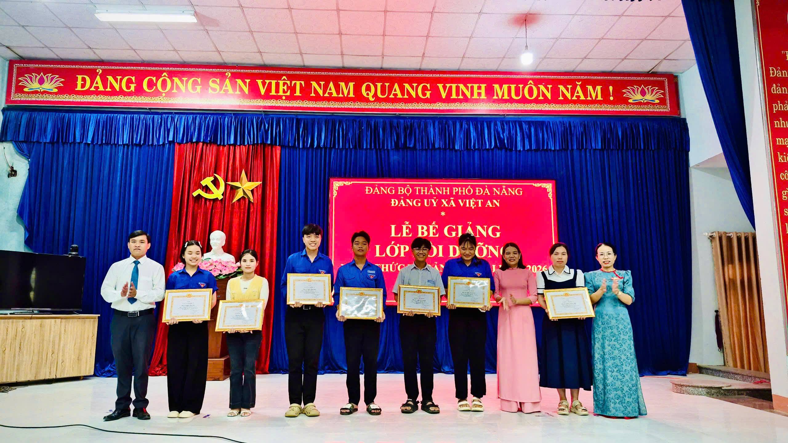 anh tin bai