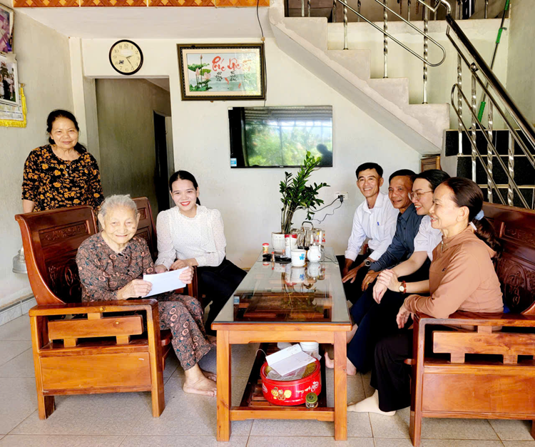 anh tin bai