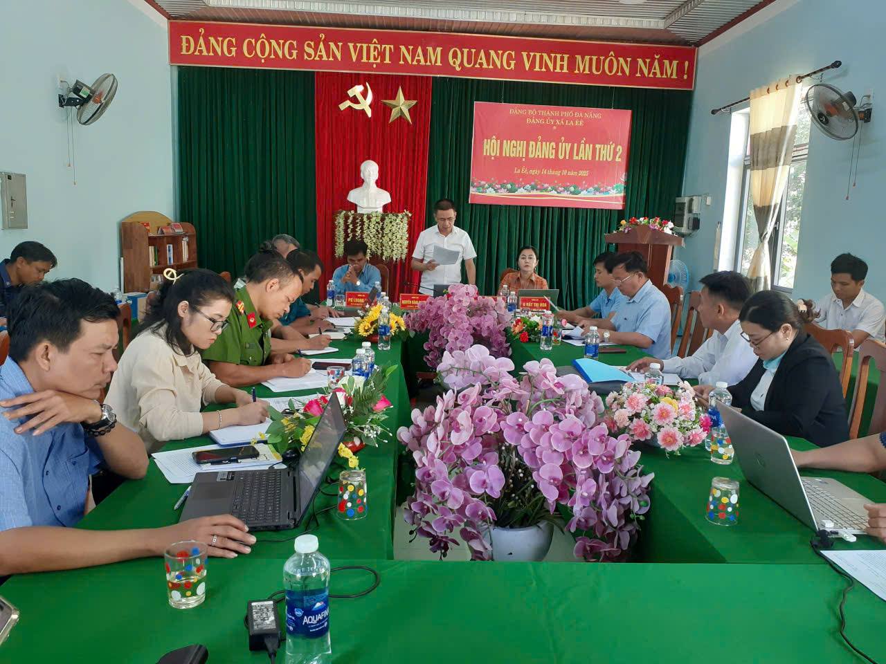 ĐẢNG ỦY XÃ LA ÊÊ TỔ CHỨC HỘI NGHỊ LẦN THỨ HAI, NHIỆM KỲ 2025–2030