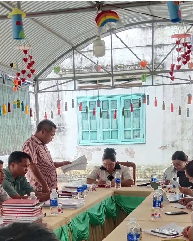 NÂNG CAO CHẤT LƯỢNG SINH HOẠT CHI BỘ – GÓP PHẦN XÂY DỰNG CHI BỘ TRƯỜNG MẪU GIÁO LA ÊÊ TRONG SẠCH, VỮNG MẠNH