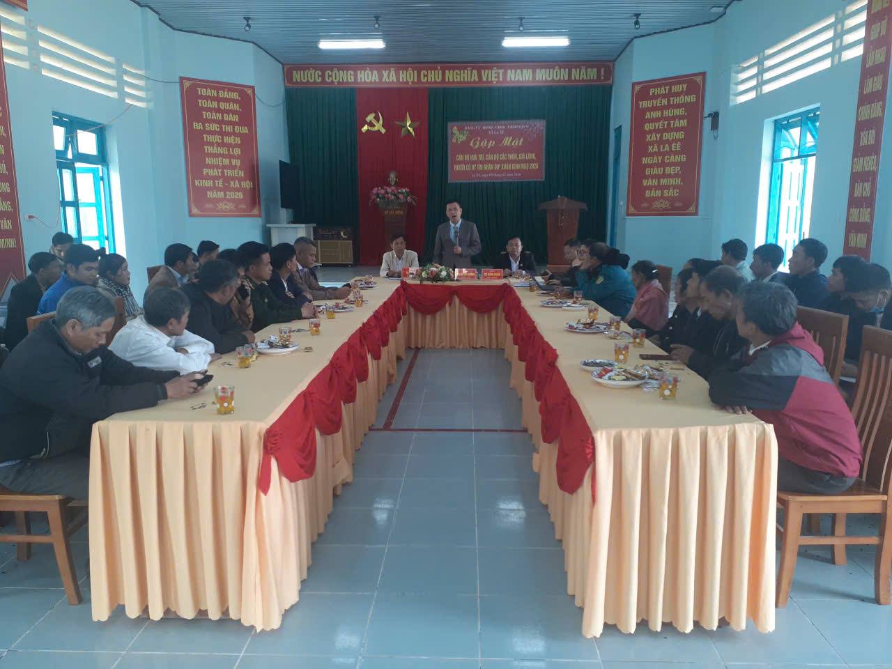 XÃ LA ÊÊ GẶP MẶT CÁN BỘ HƯU TRÍ, CÁN BỘ THÔN, GIÀ LÀNG, NGƯỜI CÓ UY TÍN NHÂN DỊP XUÂN BÍNH NGỌ 2026