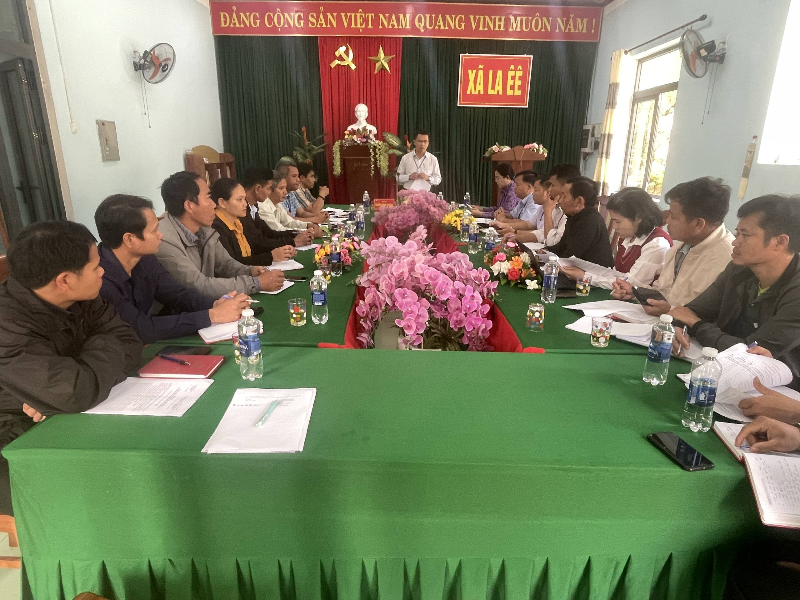 UBBC XÃ LA ÊÊ HỌP ĐÁNH GIÁ KẾT QUẢ BẦU CỬ ĐẠI BIỂU QUỐC HỘI KHÓA XVI VÀ HĐND CÁC CẤP, NHIỆM KỲ 2026-2031