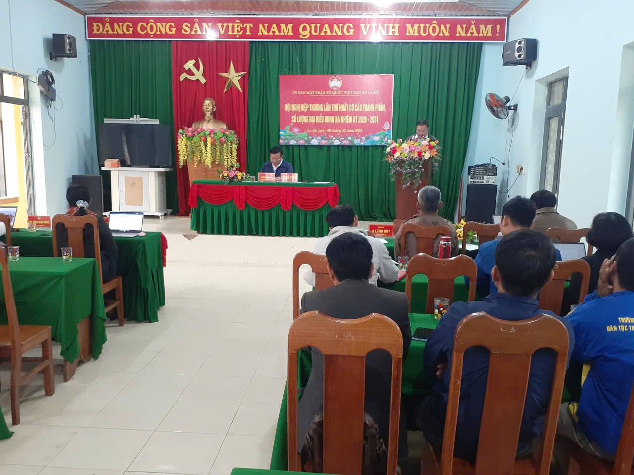 XÃ LA ÊÊ HỘI NGHỊ HIỆP THƯƠNG LẦN THỨ NHẤT GIỚI   THIỆU NGƯỜI ỨNG CỬ ĐẠI BIỂU HĐND XÃ KHÓA XIII, NHIỆM KỲ 2026–2031