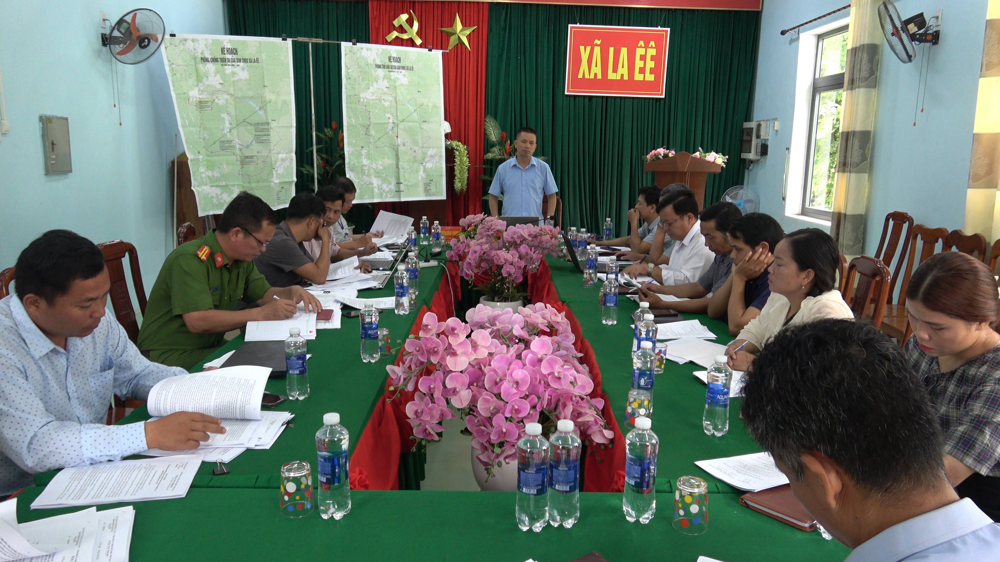 LA ÊÊ TĂNG CƯỜNG GIÁM SÁT, CHỦ ĐỘNG ỨNG PHÓ THIÊN TAI