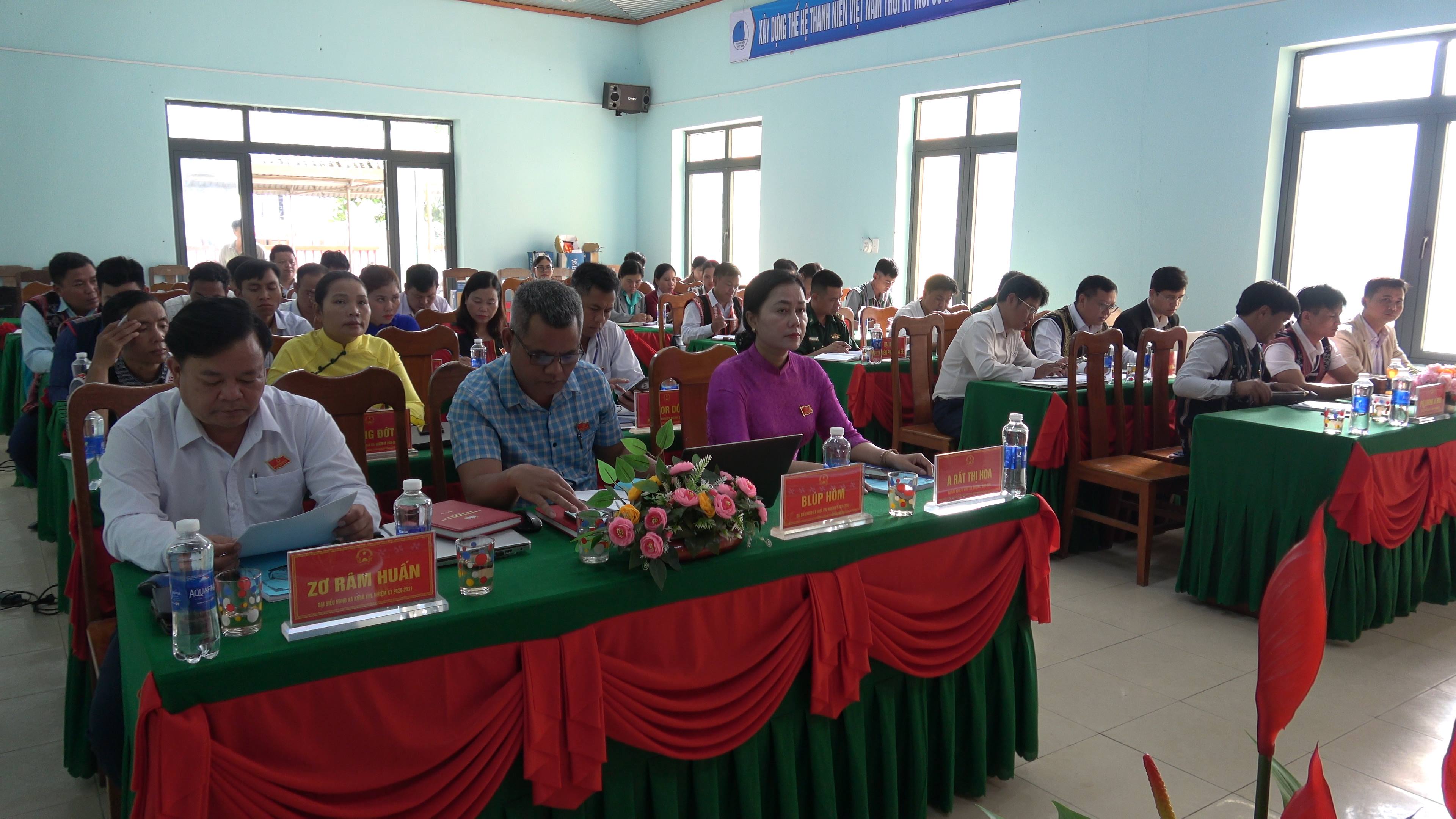 LA ÊÊ TỔ CHỨC KỲ HỌP THỨ 5 HĐND XÃ KHÓA XIII, NHIỆM KỲ 2026 - 2031