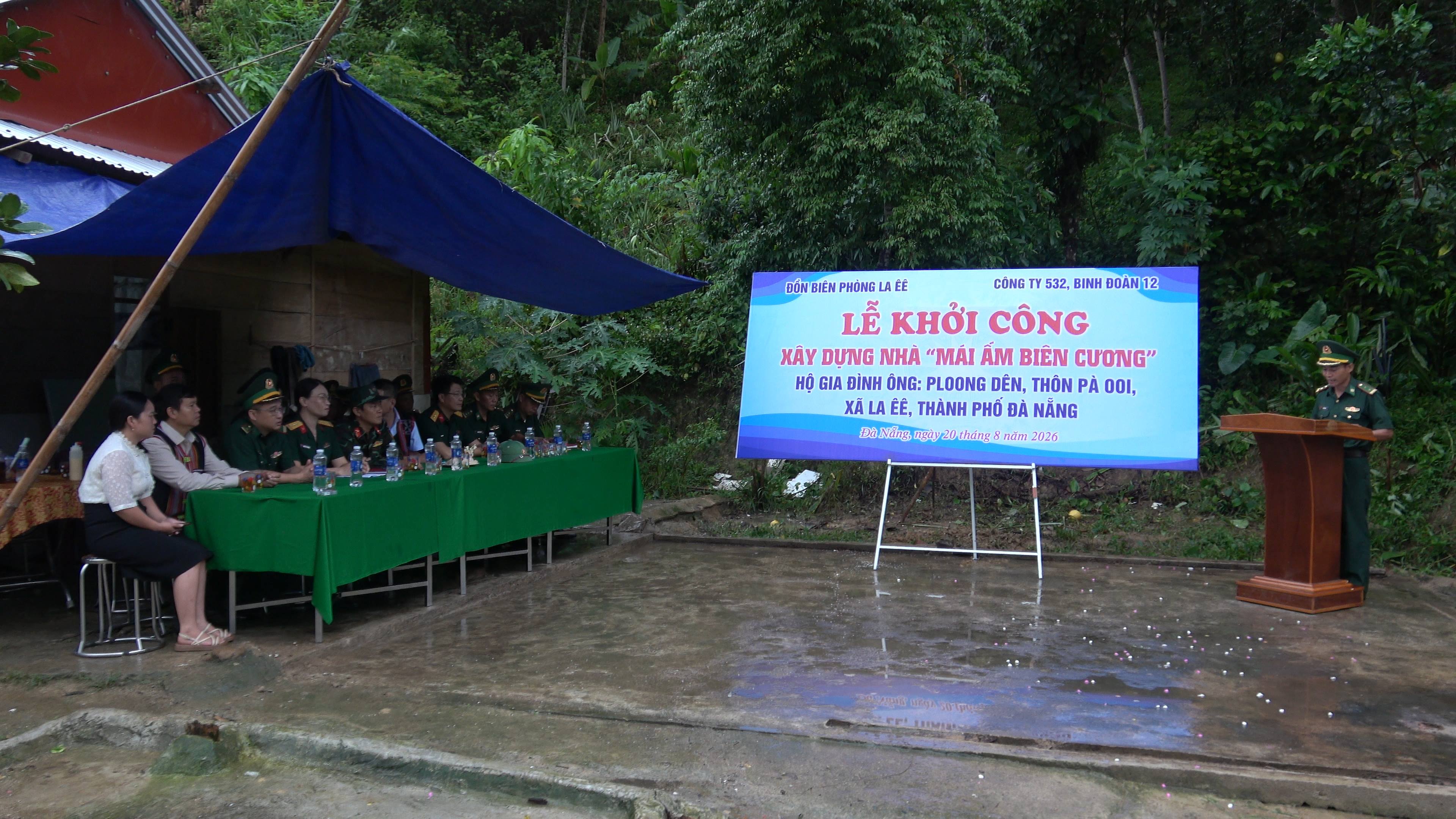 KHỞI CÔNG NHÀ “MÁI ẤM BIÊN CƯƠNG”  LAN TỎA NGHĨA TÌNH NƠI BIÊN GIỚI LA ÊÊ